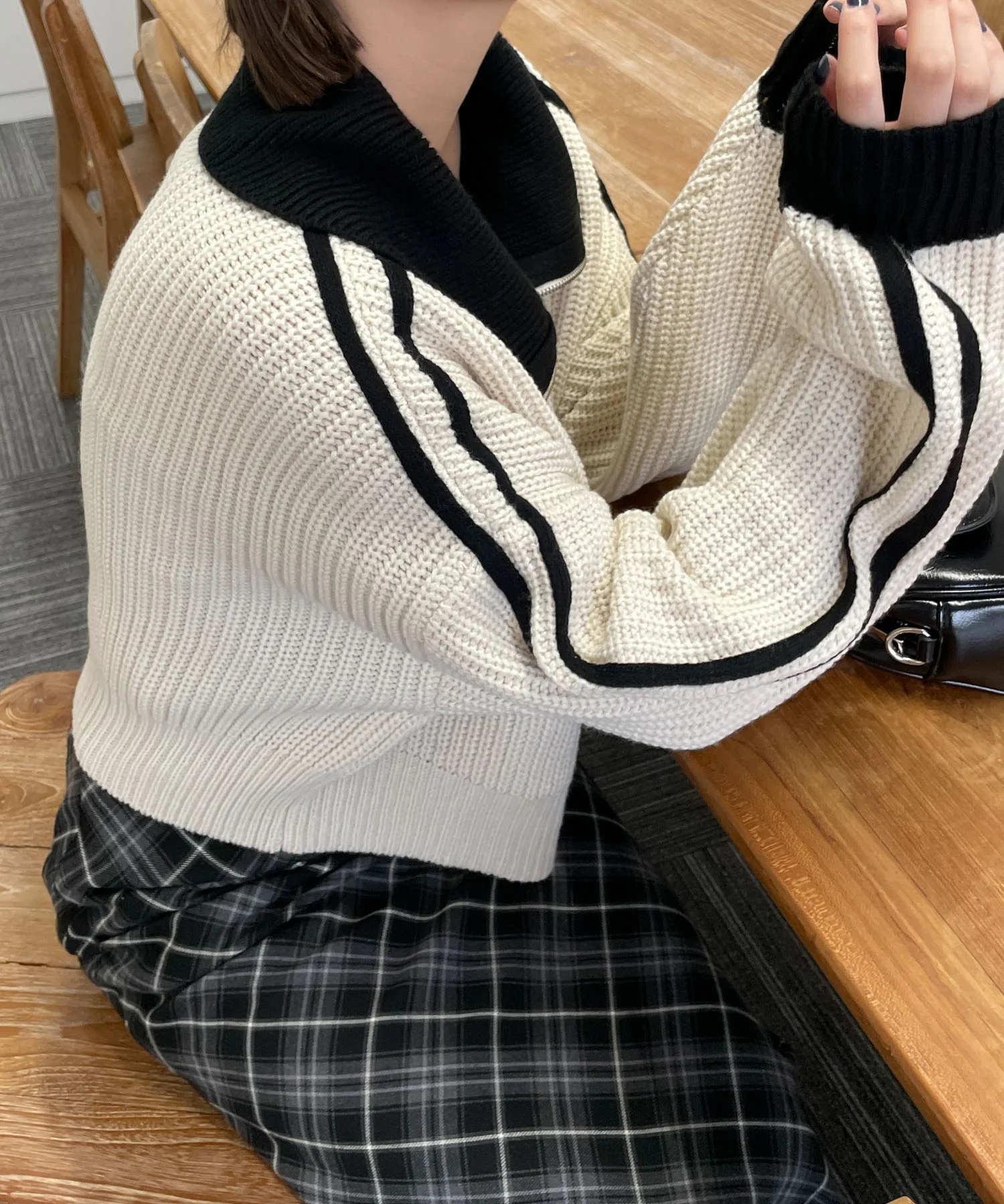 ハーフジップニットプルオーバー - Image 7