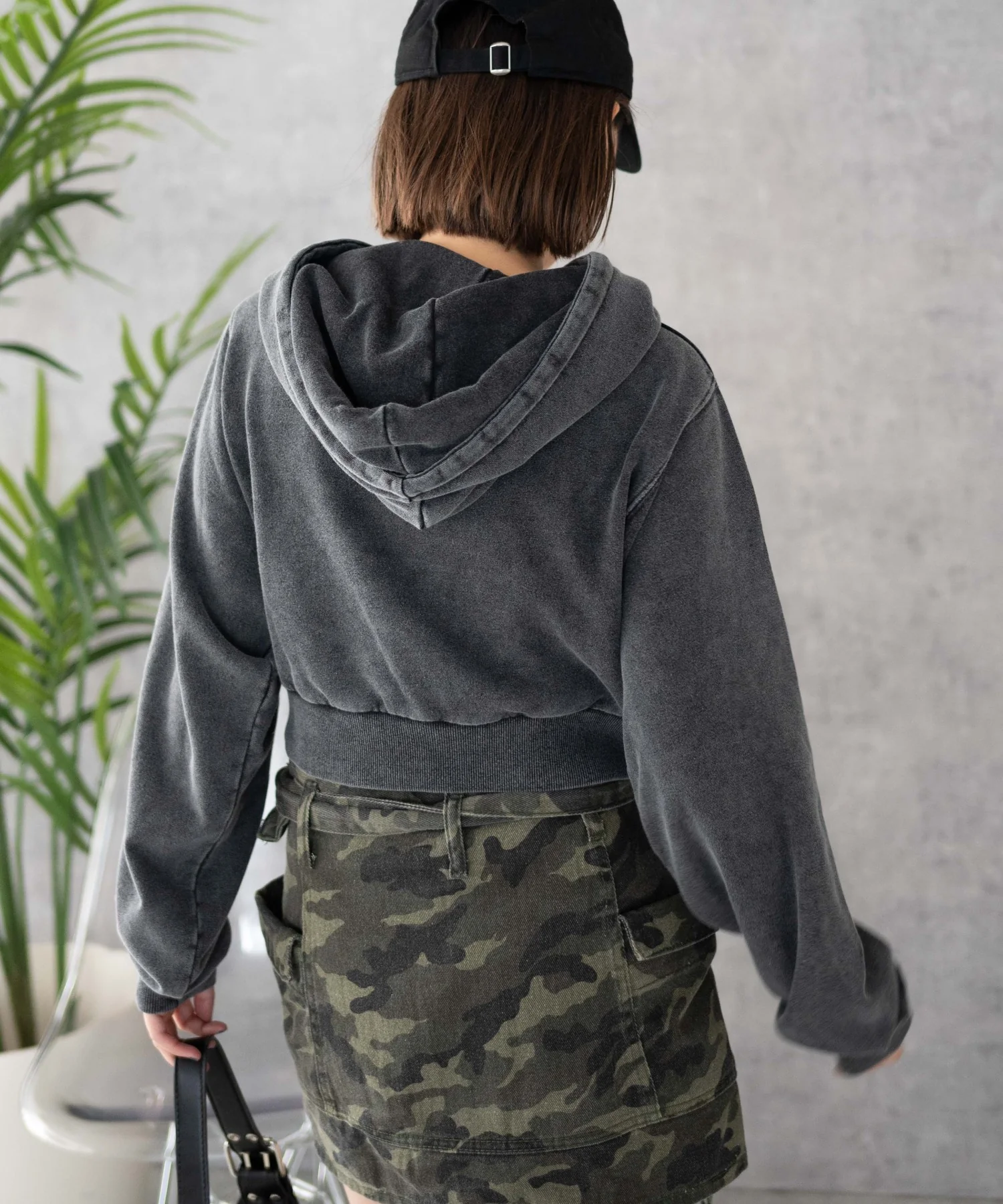 ロゴアシッドウォッシュパーカー - Image 7