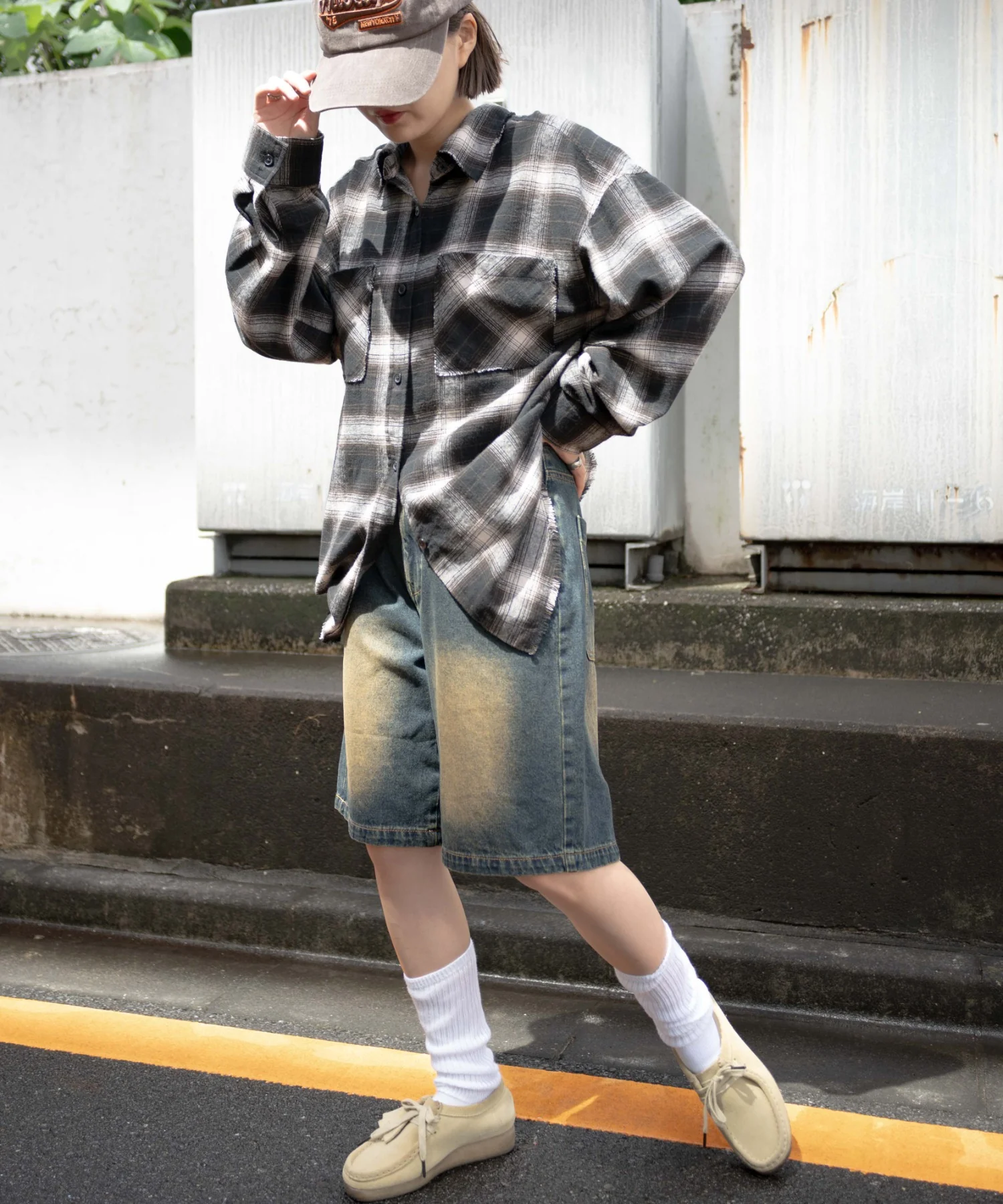 ヴィンテージウォッシュデニムハーフパンツ - Image 18