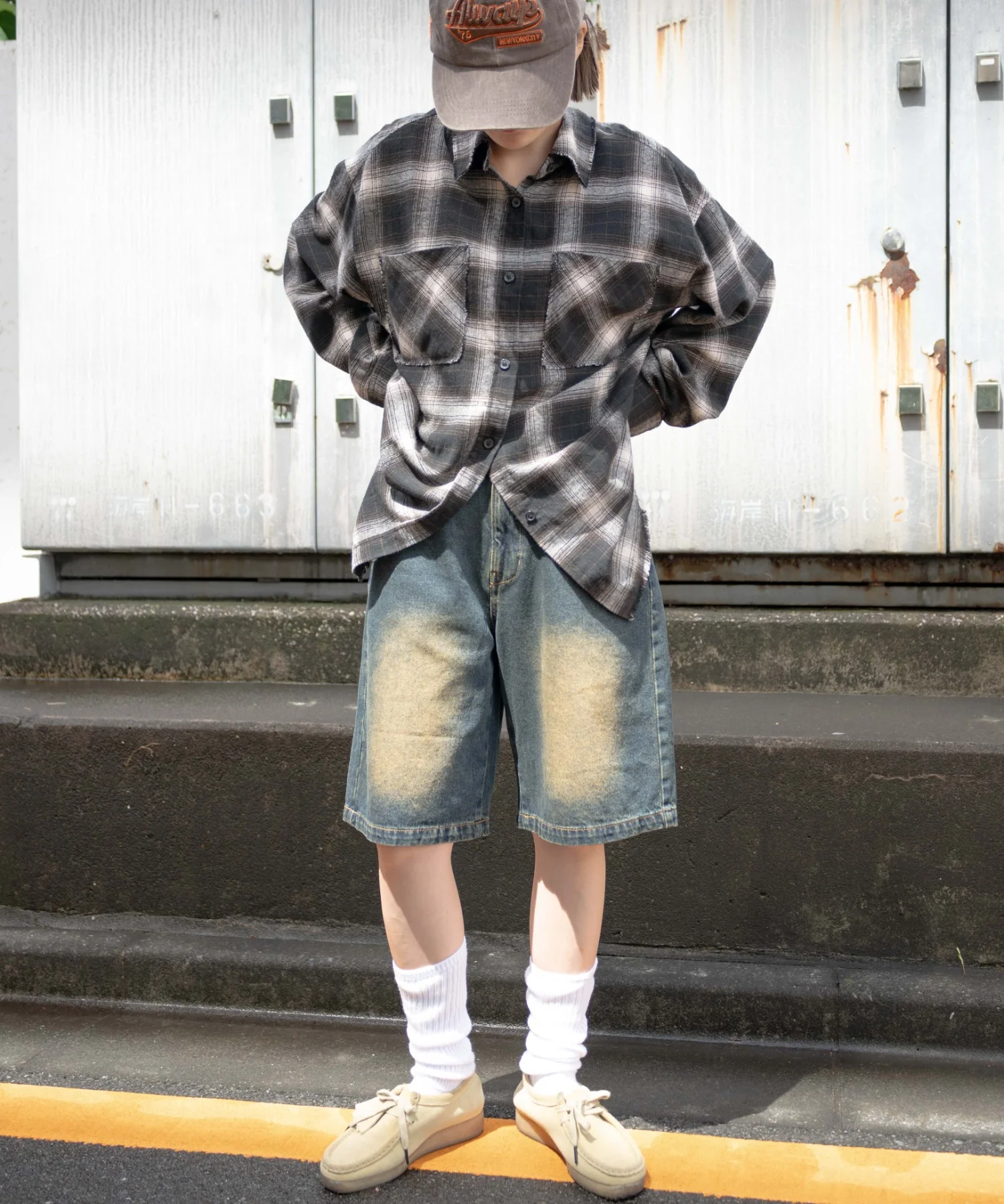ヴィンテージウォッシュデニムハーフパンツ - Image 7