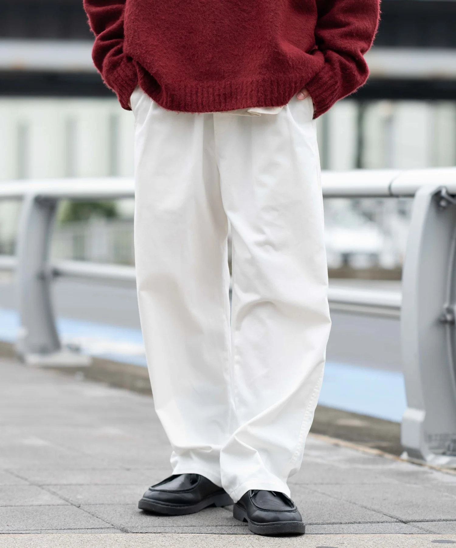 チノイージーストレートパンツ - Image 23