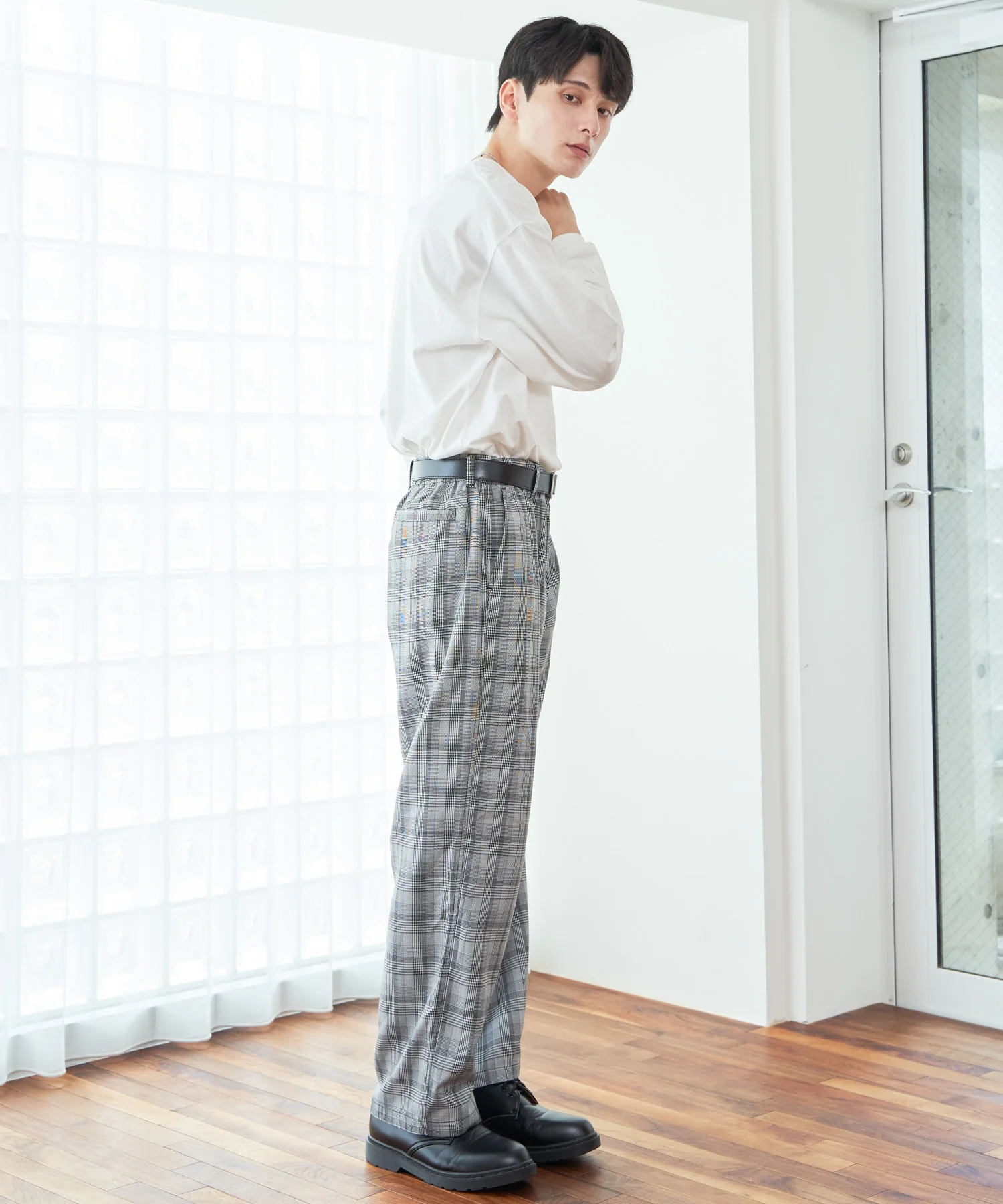 TRイージーストレートパンツ - Image 30