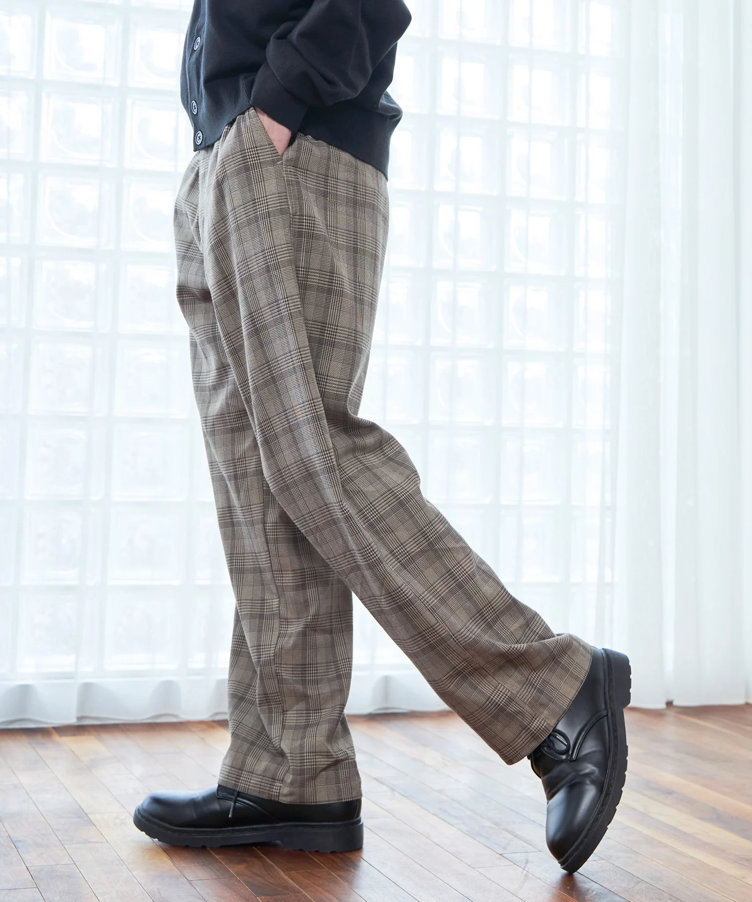 TRイージーストレートパンツ - Image 34