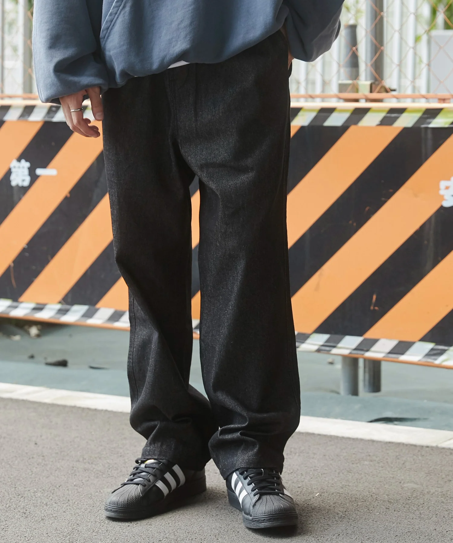 デニムイージーストレートパンツ - Image 32