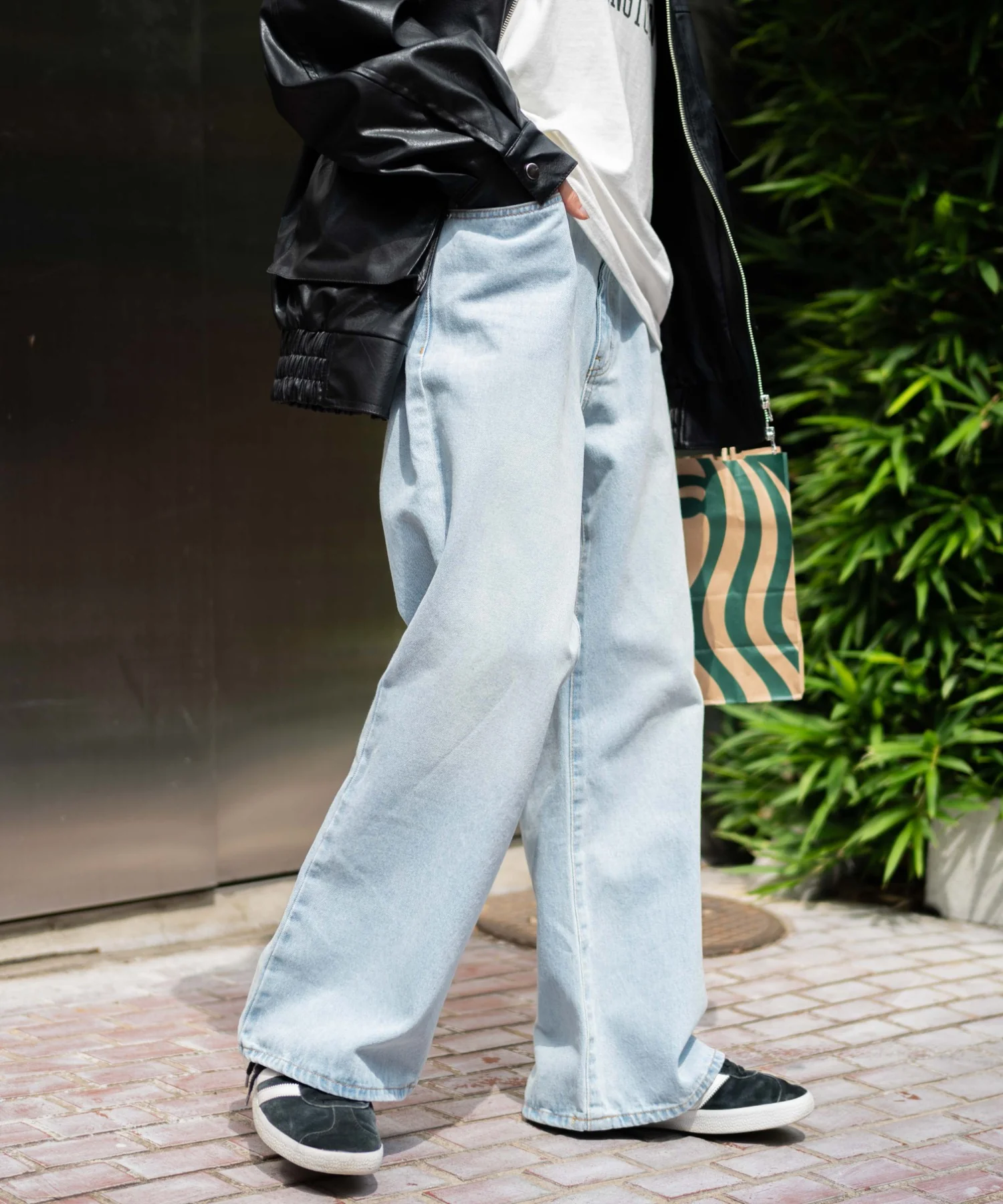デニムルーズフレアパンツ - Image 16