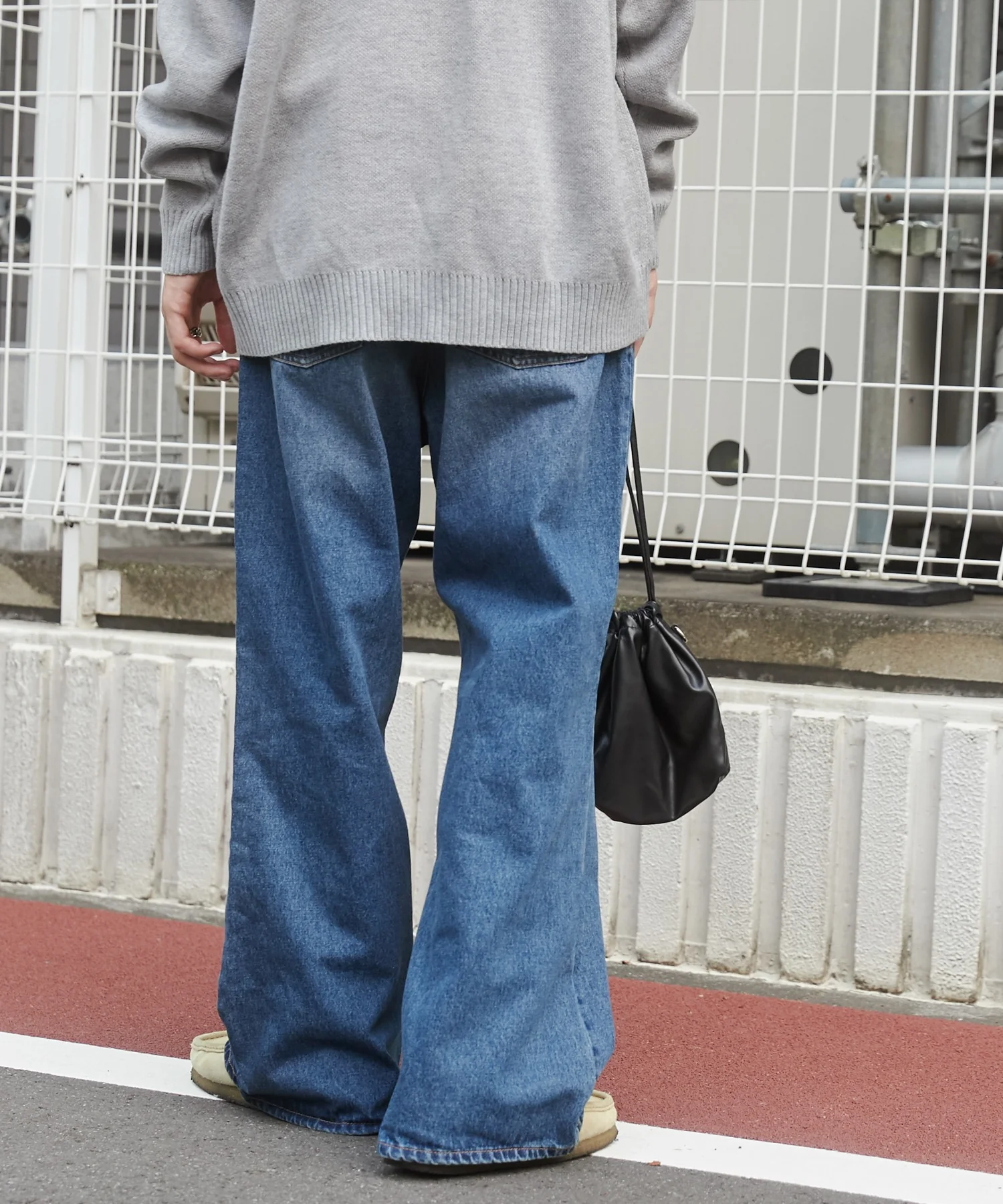 デニムルーズフレアパンツ - Image 22