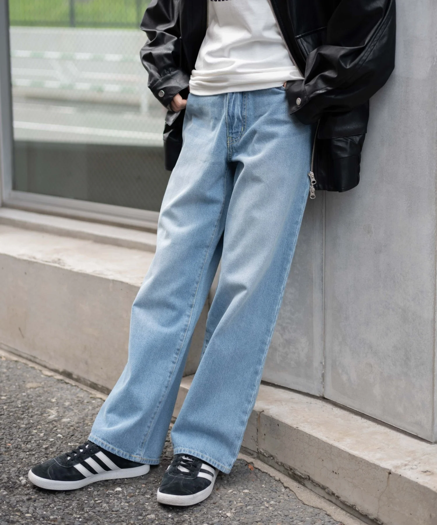デニムストレートパンツ - Image 18