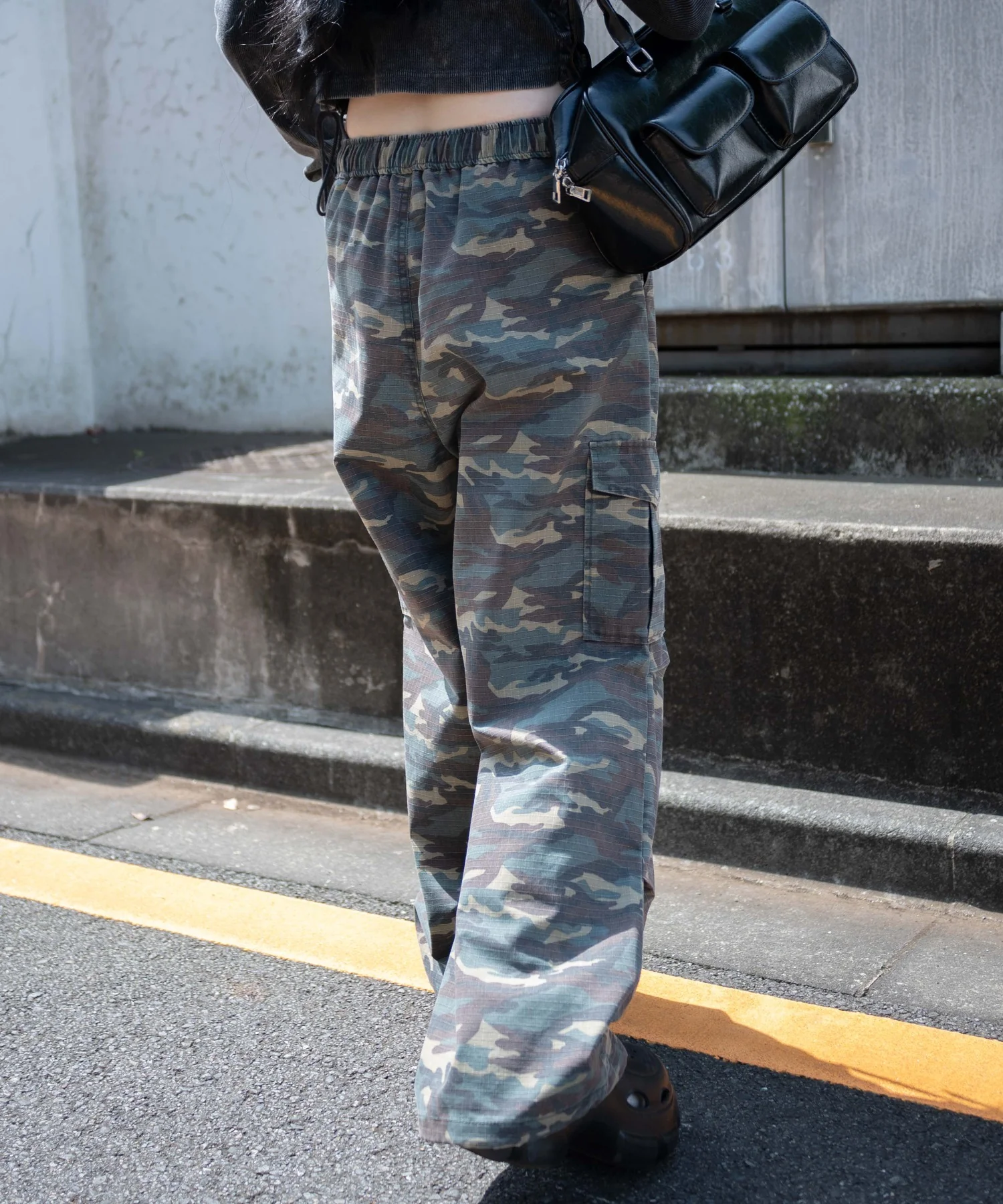 ヴィンテージウォッシュパラシュートカーゴパンツ - Image 5