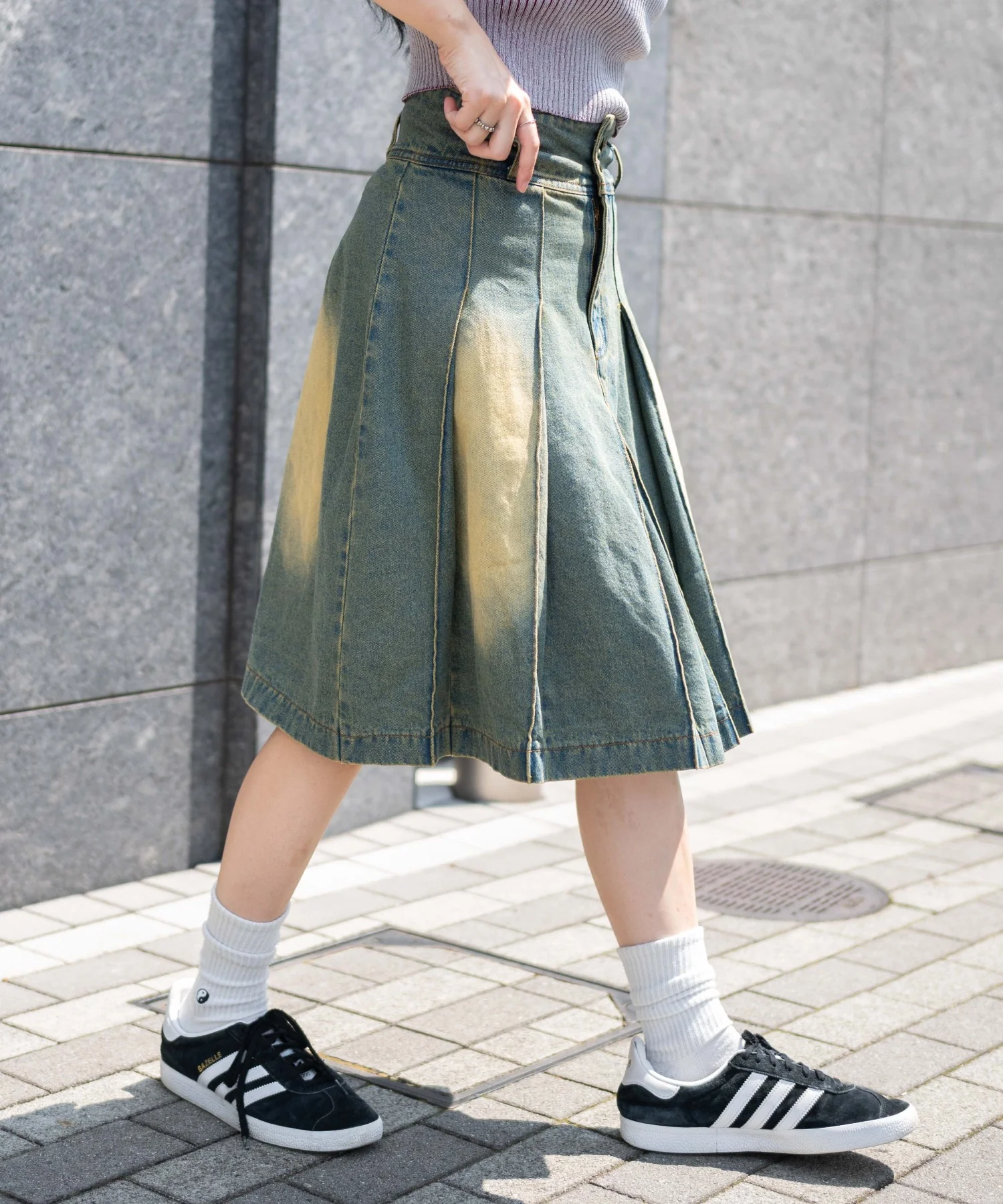 ヴィンテージウォッシュデニムプリーツミドルスカート - Image 7