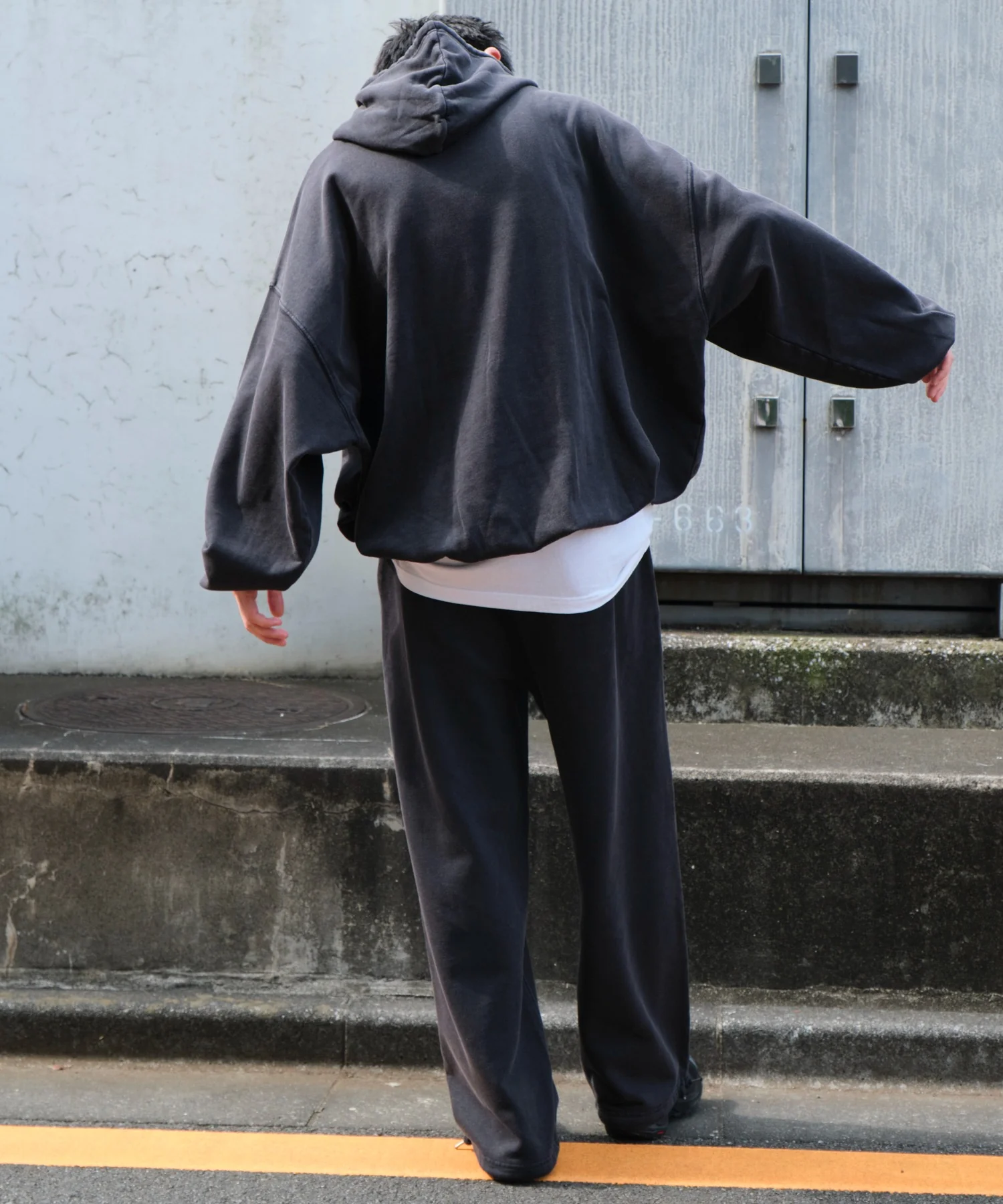 アシッドウォッシュワイドスウェットパンツ - Image 22