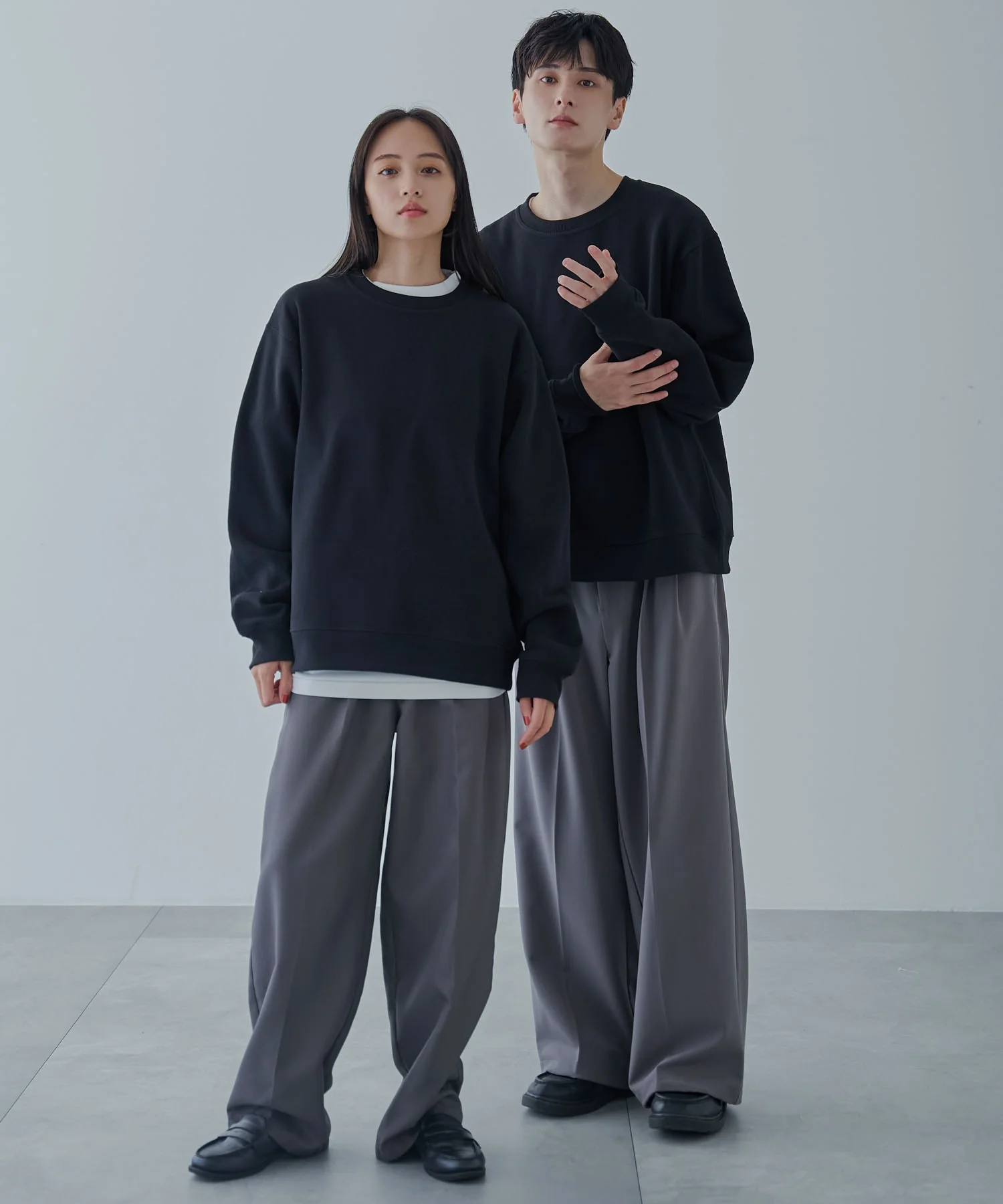 リラックスフィットスウェットプルオーバー - Image 10