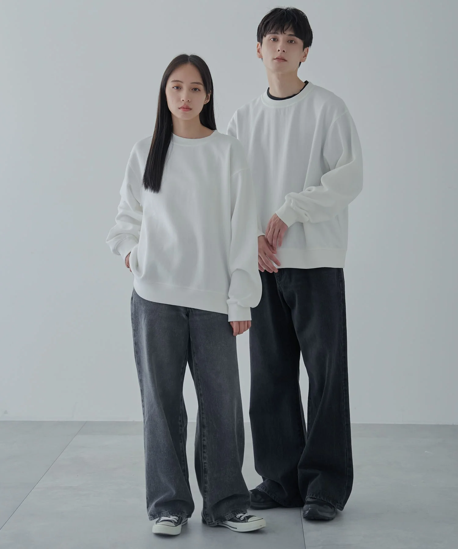 リラックスフィットスウェットプルオーバー - Image 16