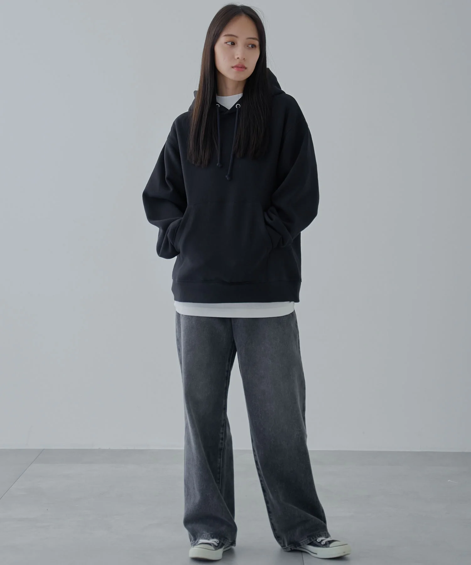 リラックスフィットスウェットプルパーカー - Image 16