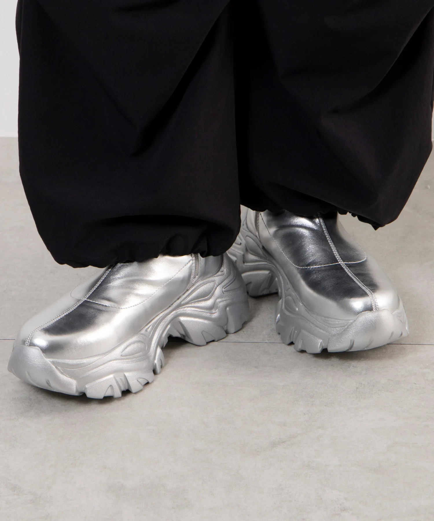 厚底スニーカーソールショートブーツ - Image 4