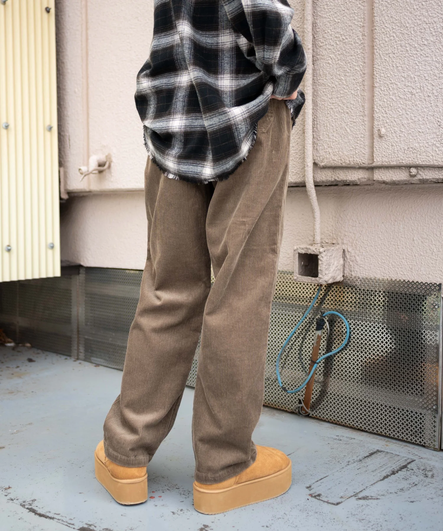 コーデュロイイージーストレートパンツ - Image 33