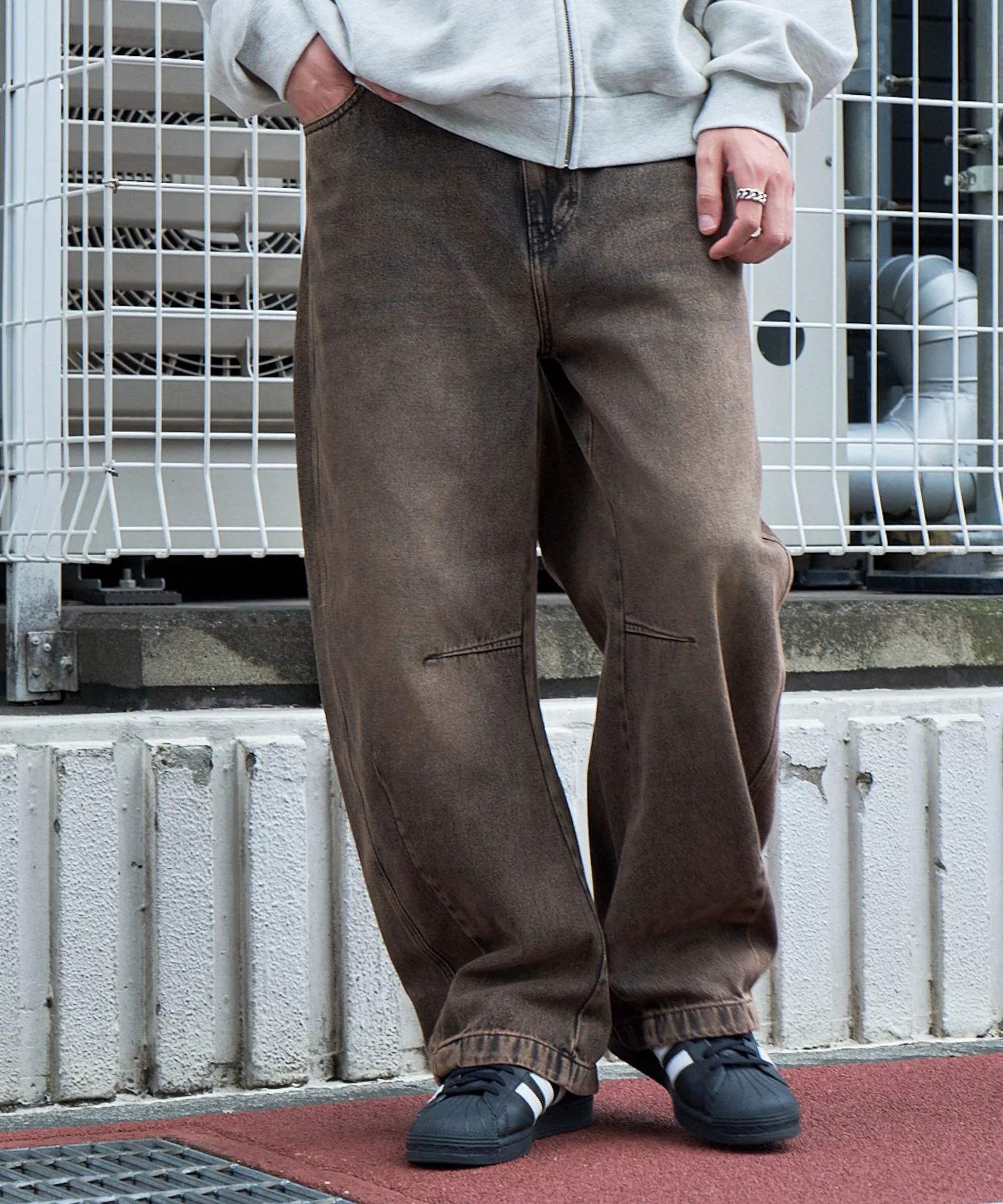 イージーバレルレッグデニムパンツ - Image 21