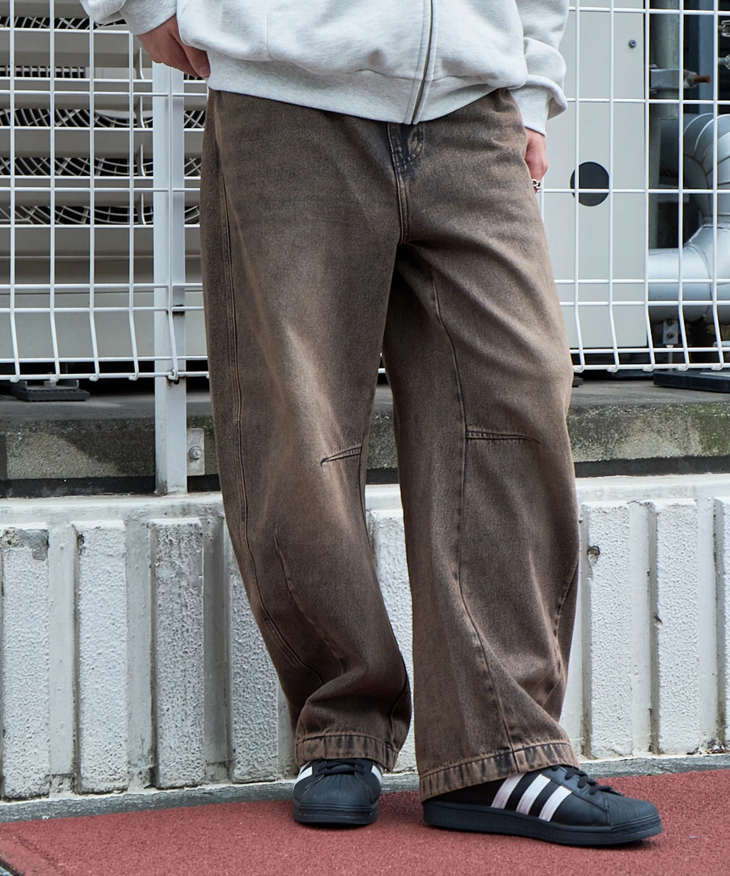 イージーバレルレッグデニムパンツ - Image 4