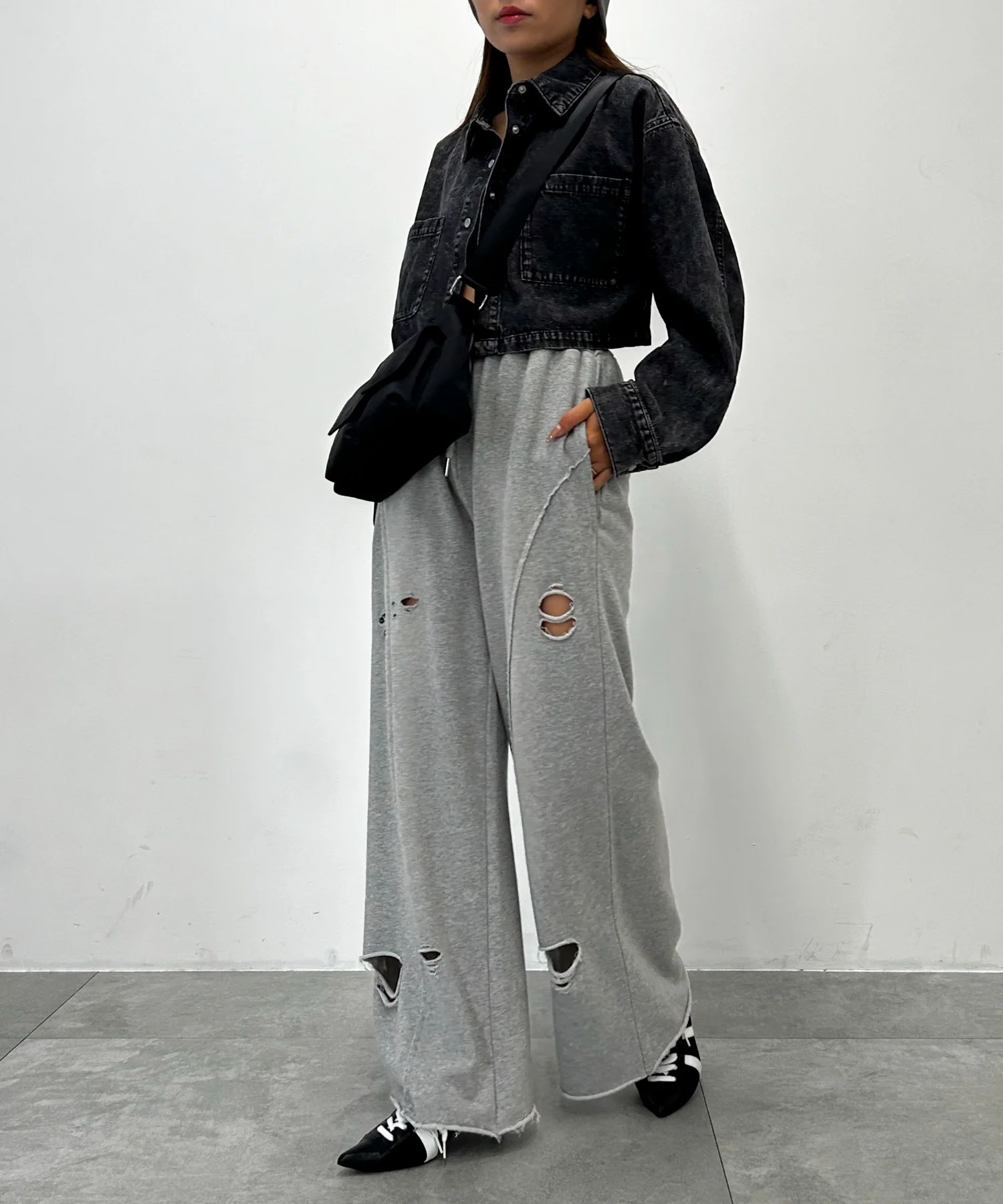 スニーカーミュール - Image 18