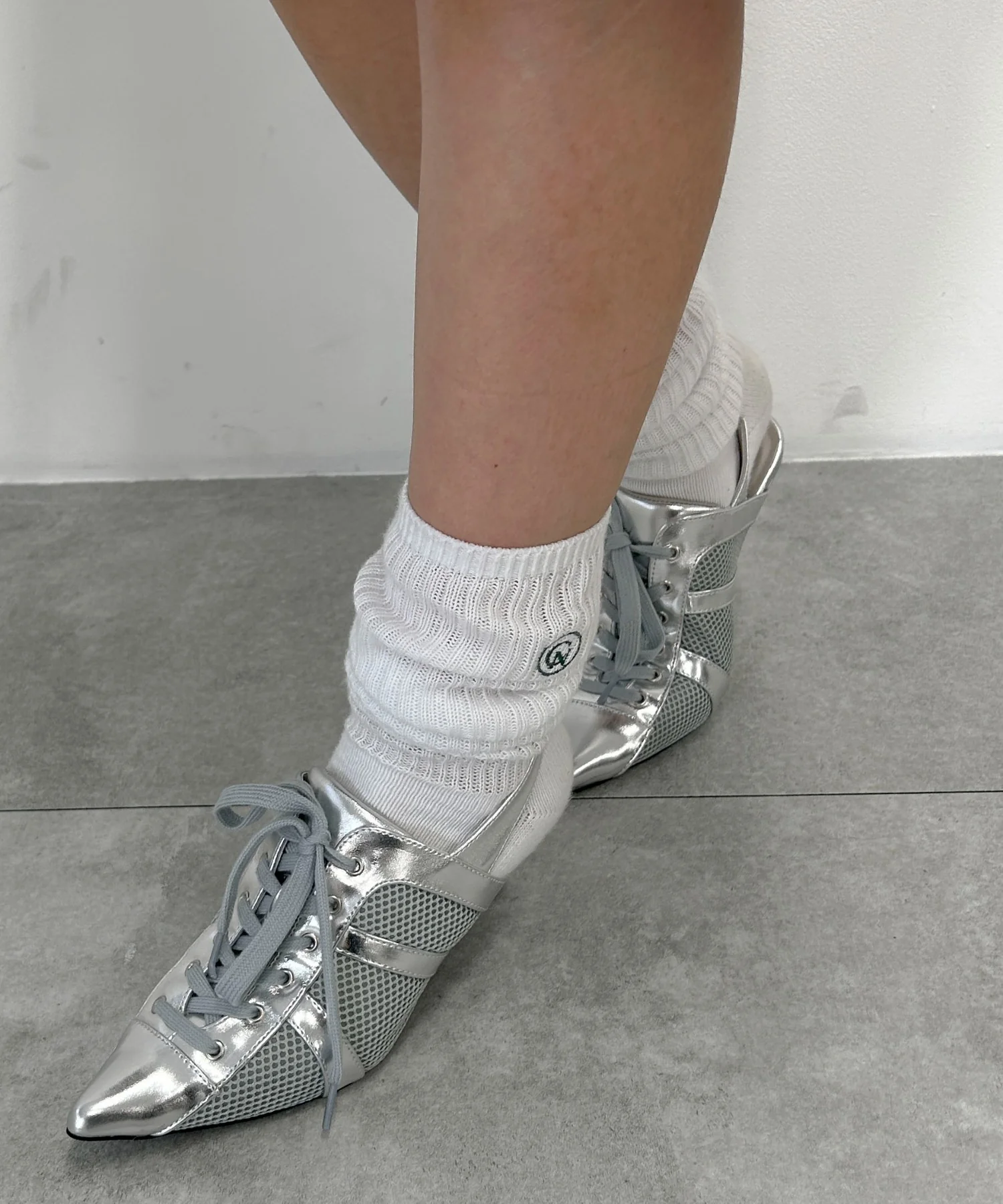 スニーカーミュール - Image 5