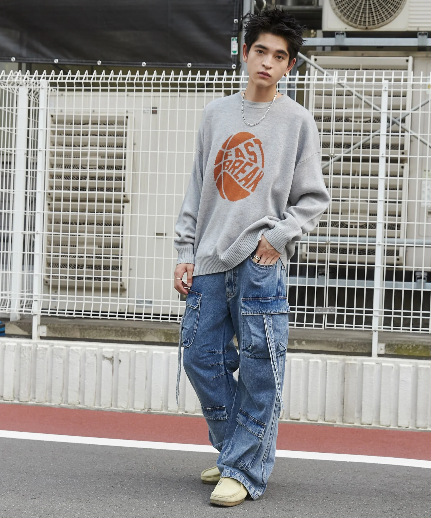 マルチポケットデニムパンツ - Image 3