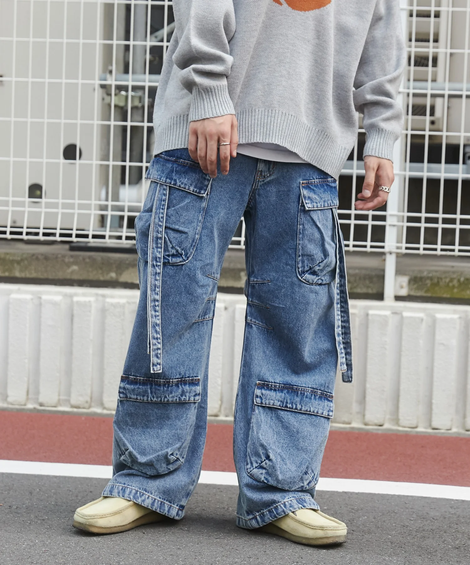 マルチポケットデニムパンツ - Image 9