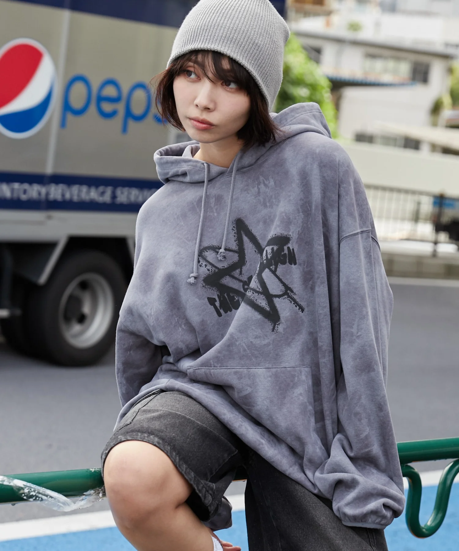 スノーダイグラフィックビッグパーカー - Image 29
