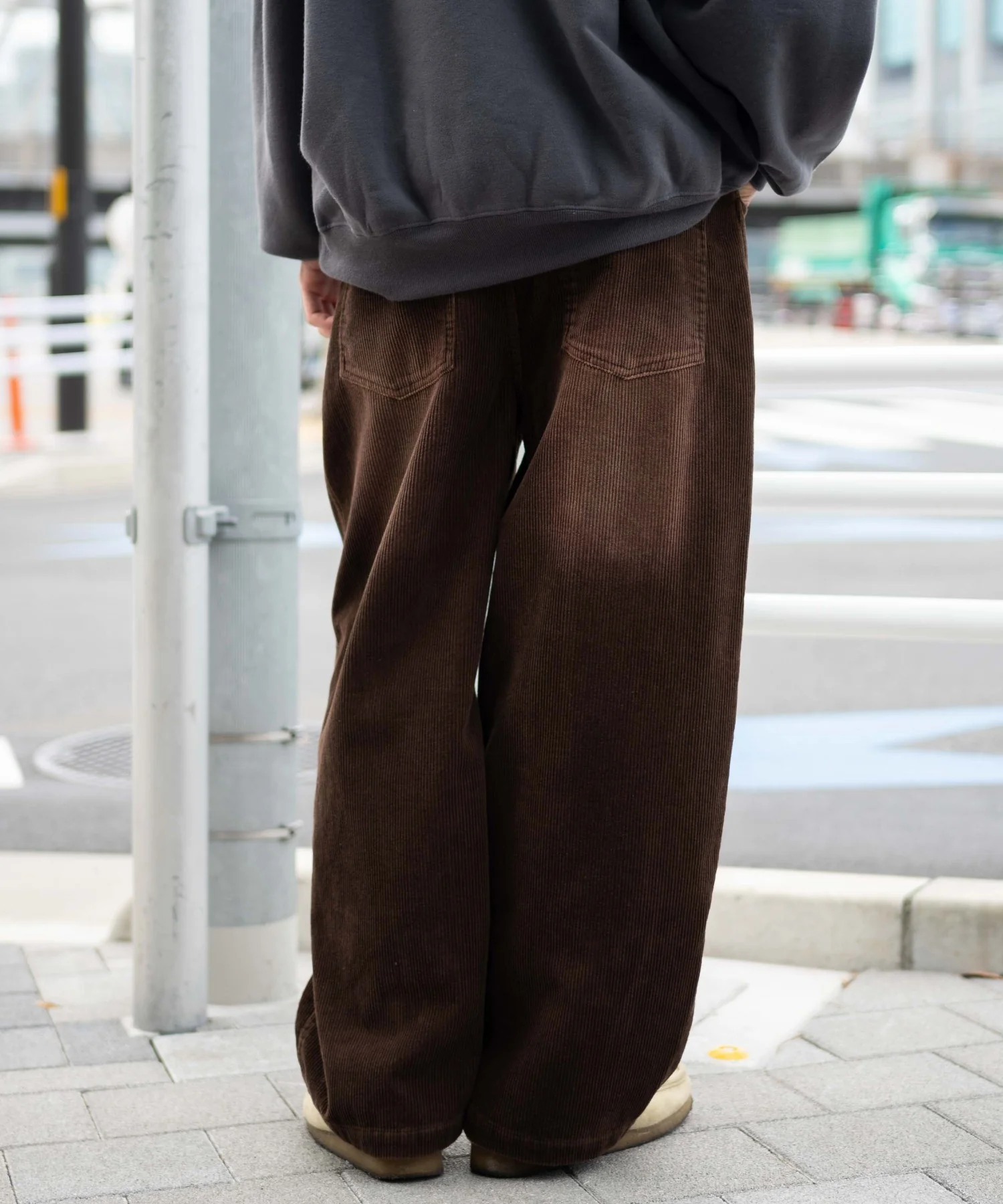 イージーバレルレッグコーデュロイパンツ - Image 13