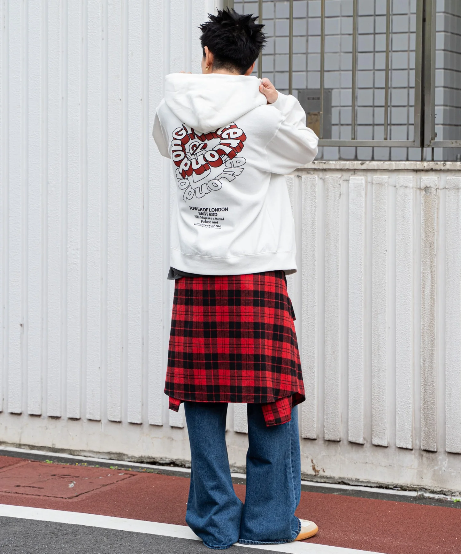 リラックスフィットバックロゴジップパーカー - Image 10