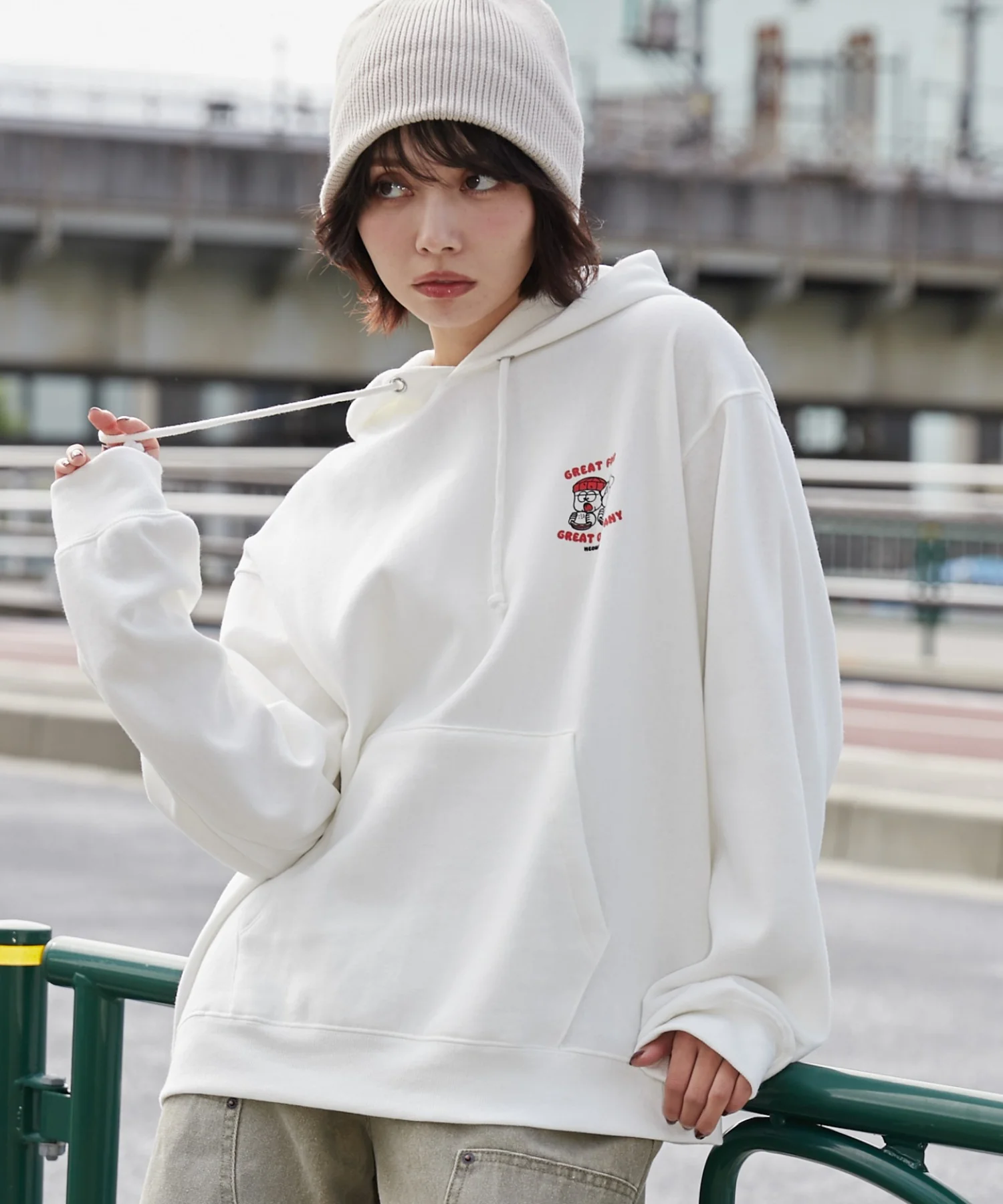 リラックスフィットTHEBOYグラフィックパーカー - Image 17