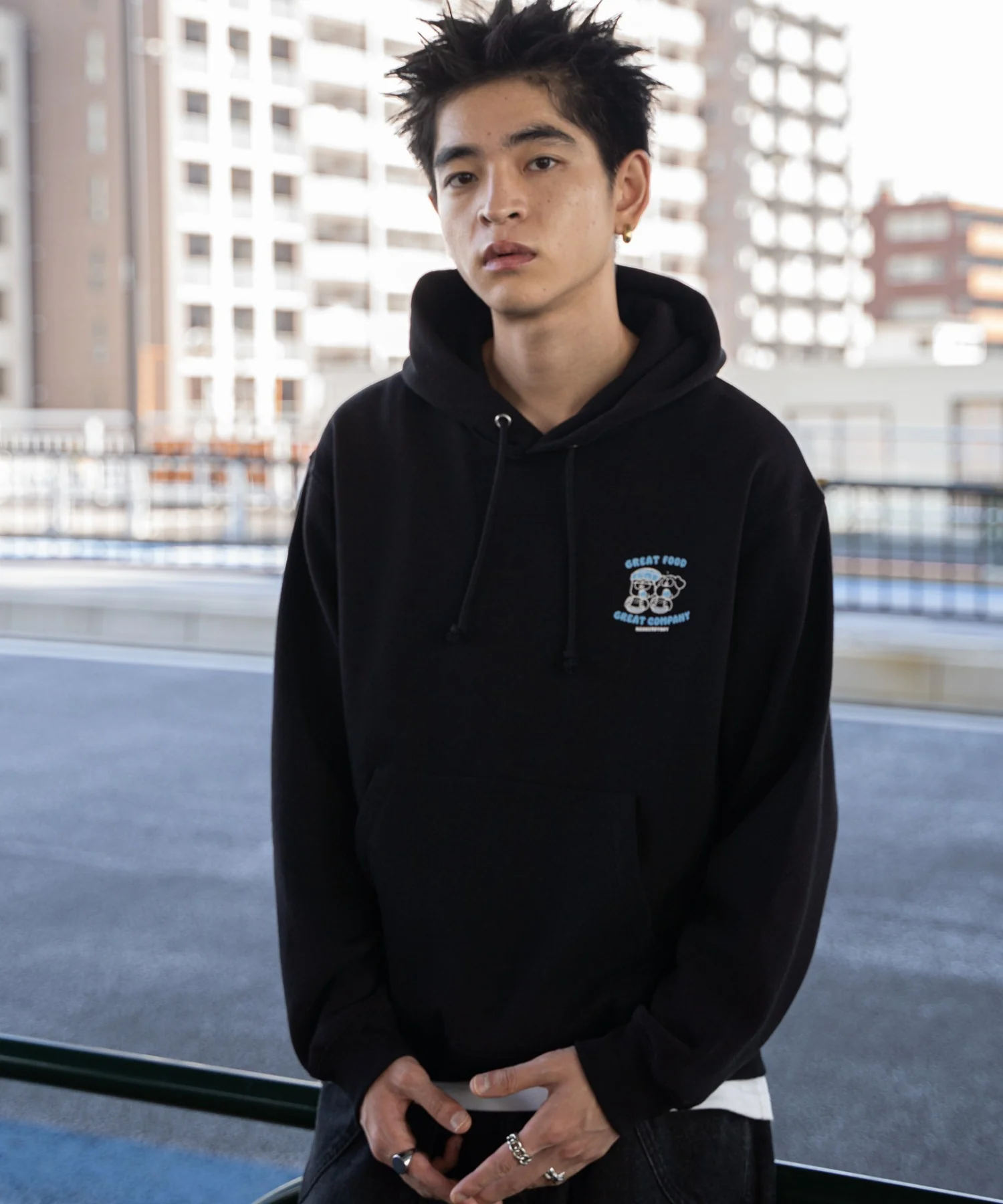 リラックスフィットTHEBOYグラフィックパーカー - Image 30