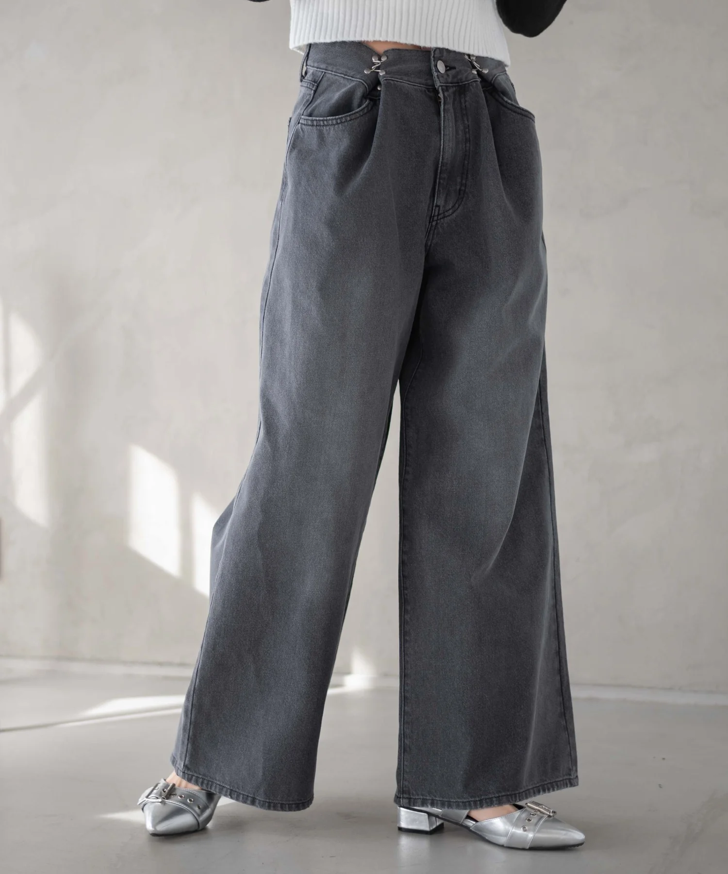 ウエストフックデニムワイドパンツ - Image 12
