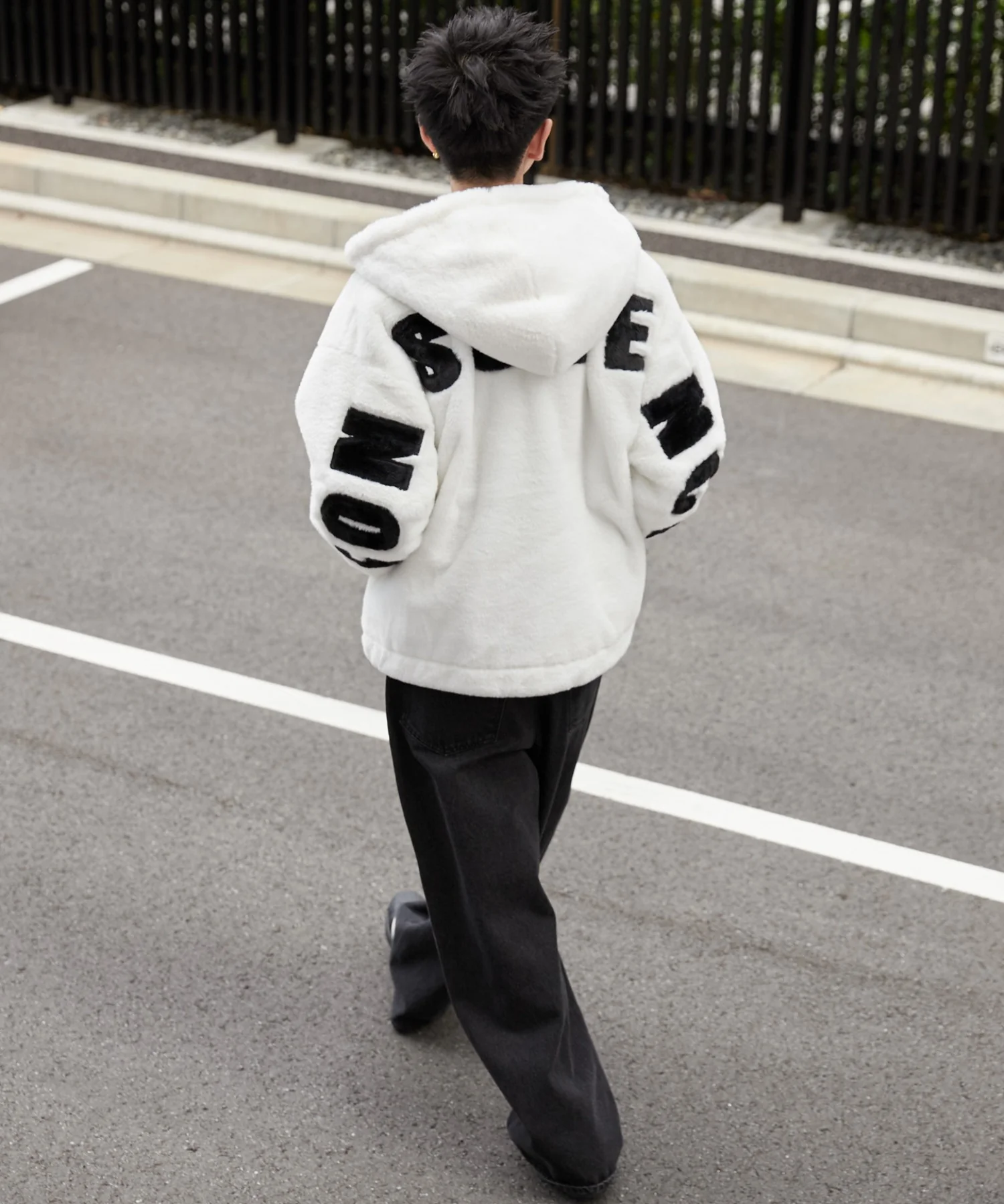 ファーフードグラフィックブルゾン - Image 4