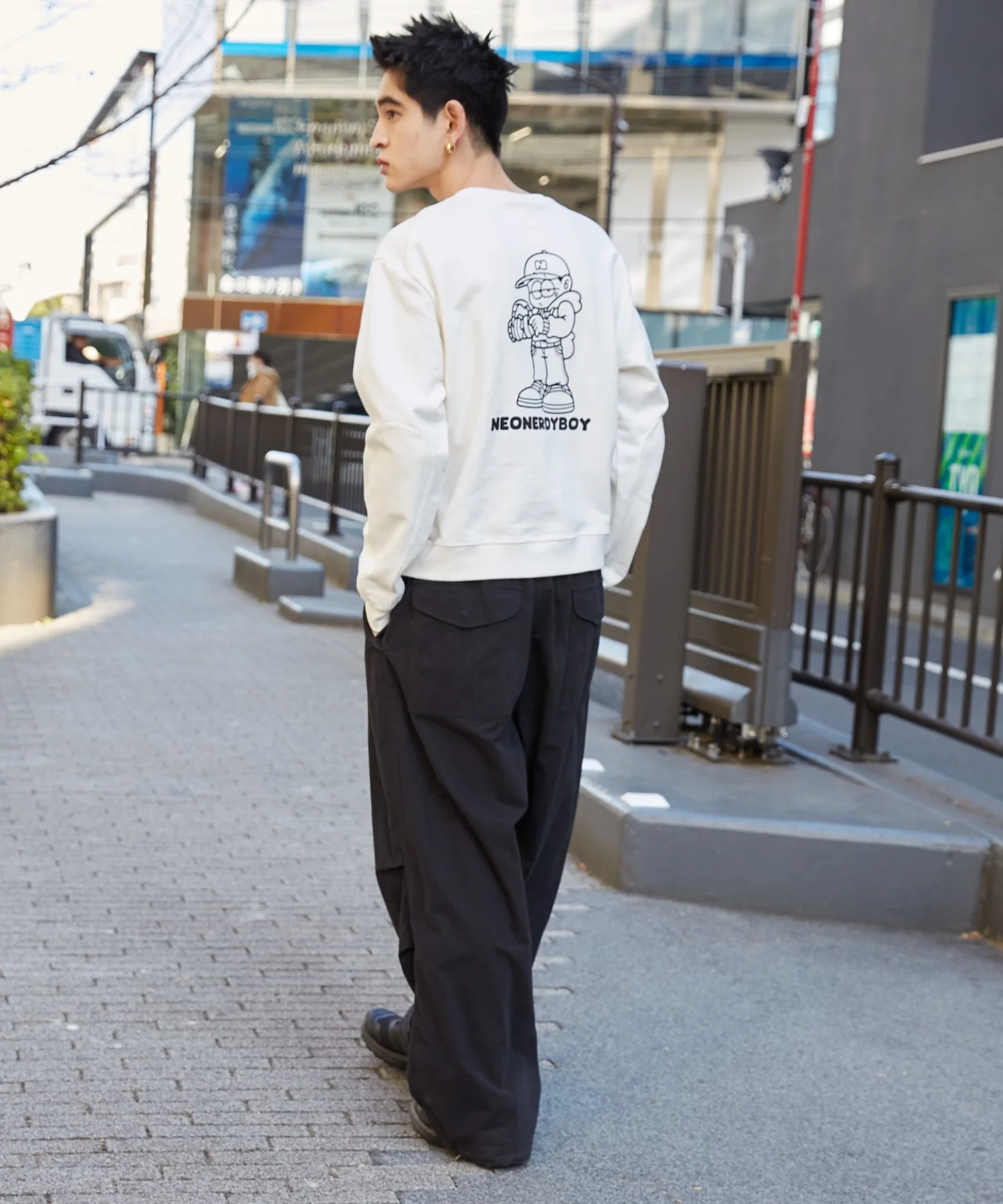 THEBOYエルボーパッチクルーネックPO - Image 16
