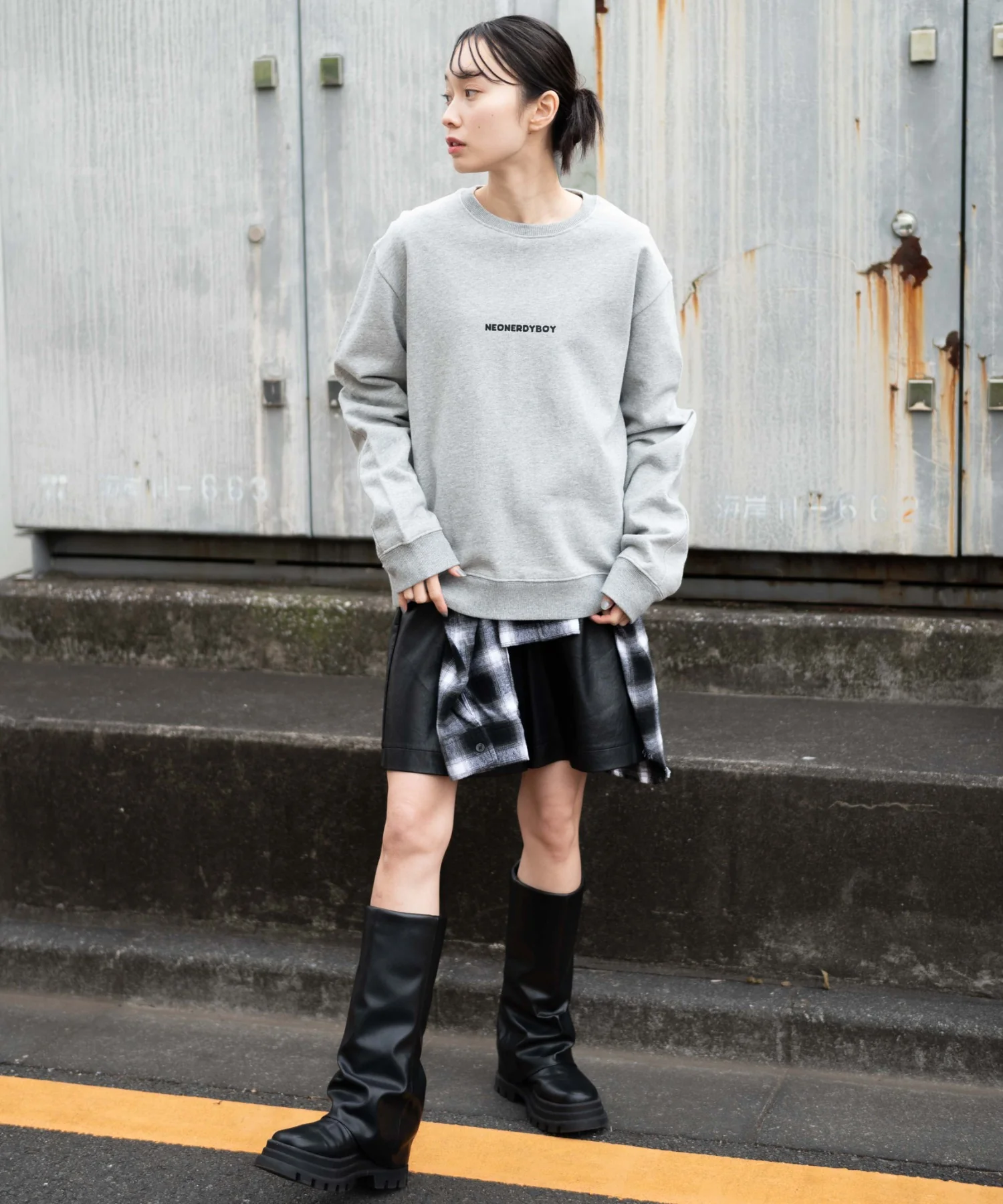 THEBOYエルボーパッチクルーネックPO - Image 24