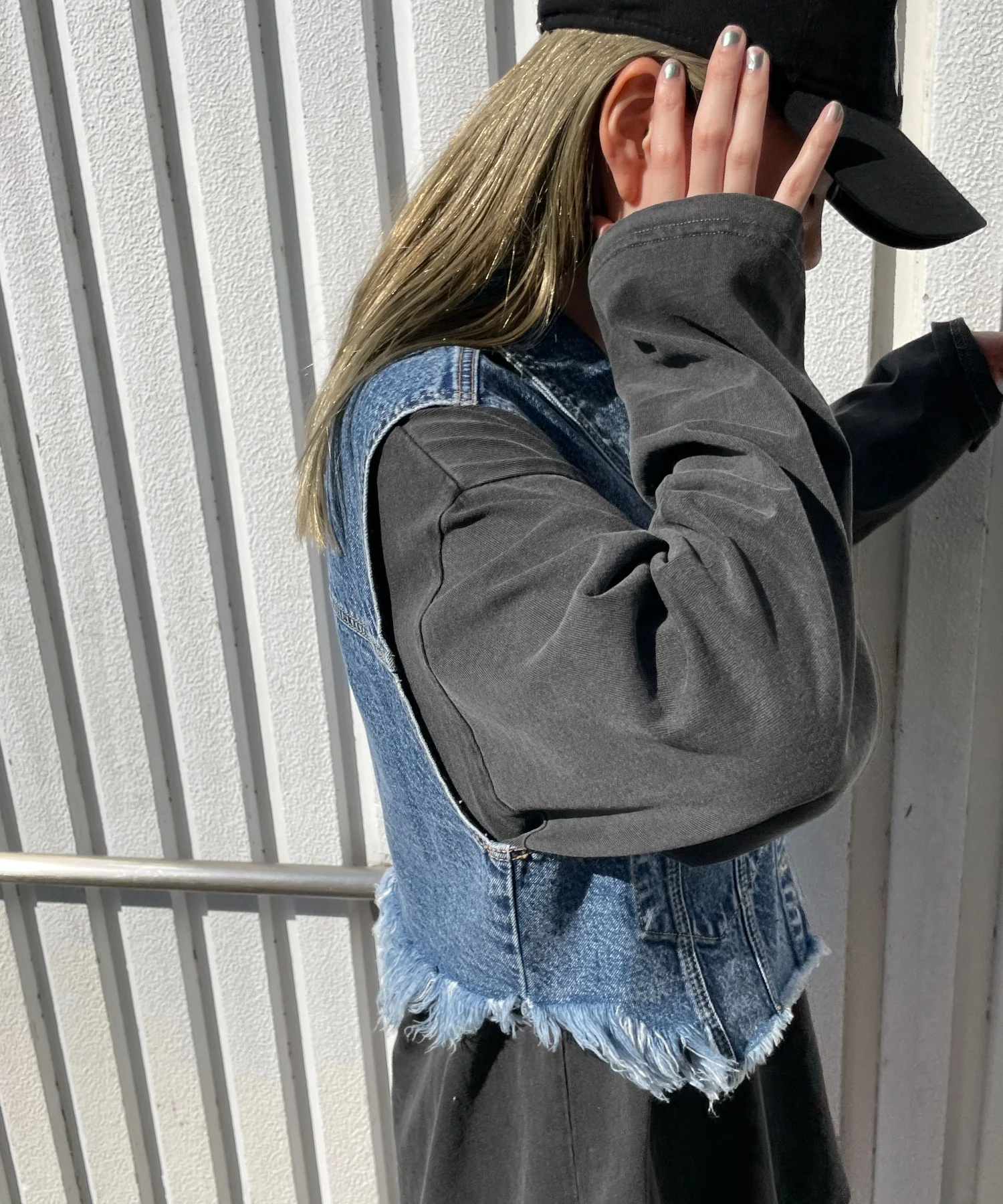 デニムショートベスト - Image 19