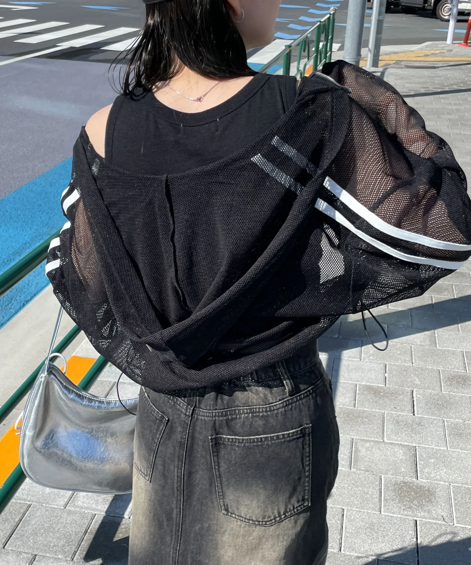 Wジップラインメッシュパーカー - Image 16