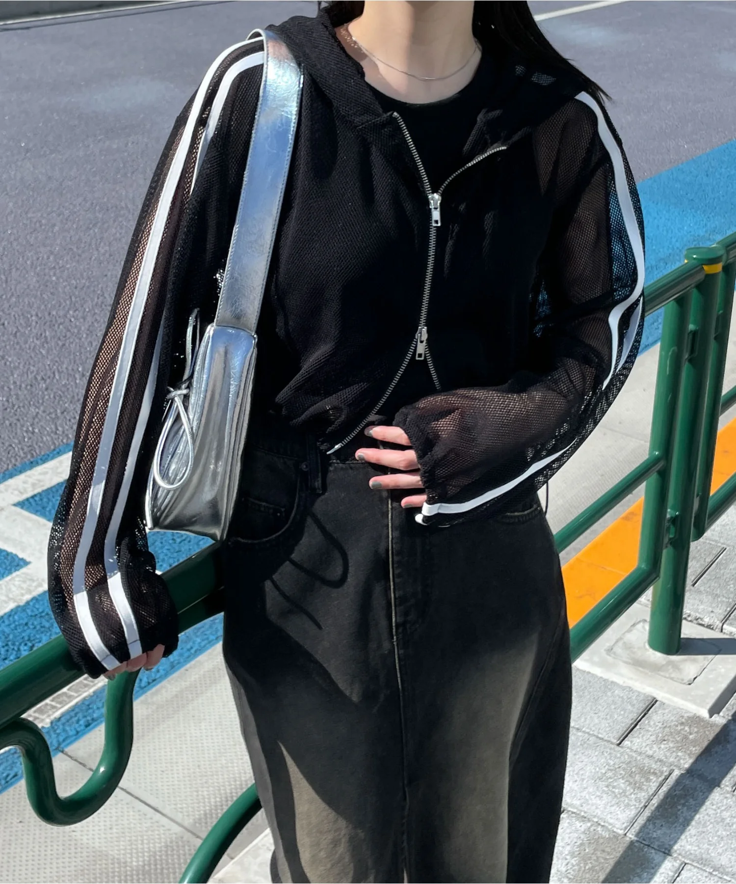 Wジップラインメッシュパーカー - Image 2