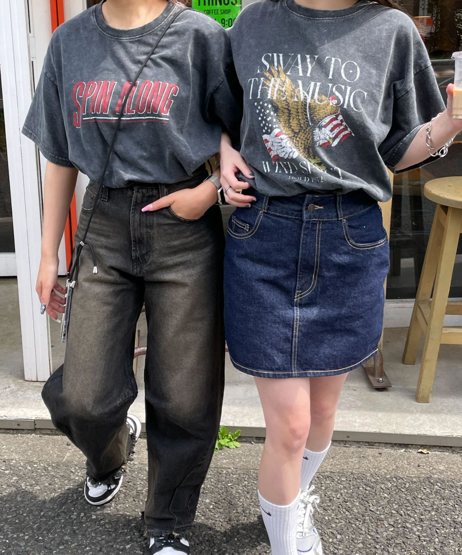 ヴィンテージウォッシュグラフィックTシャツ - Image 13