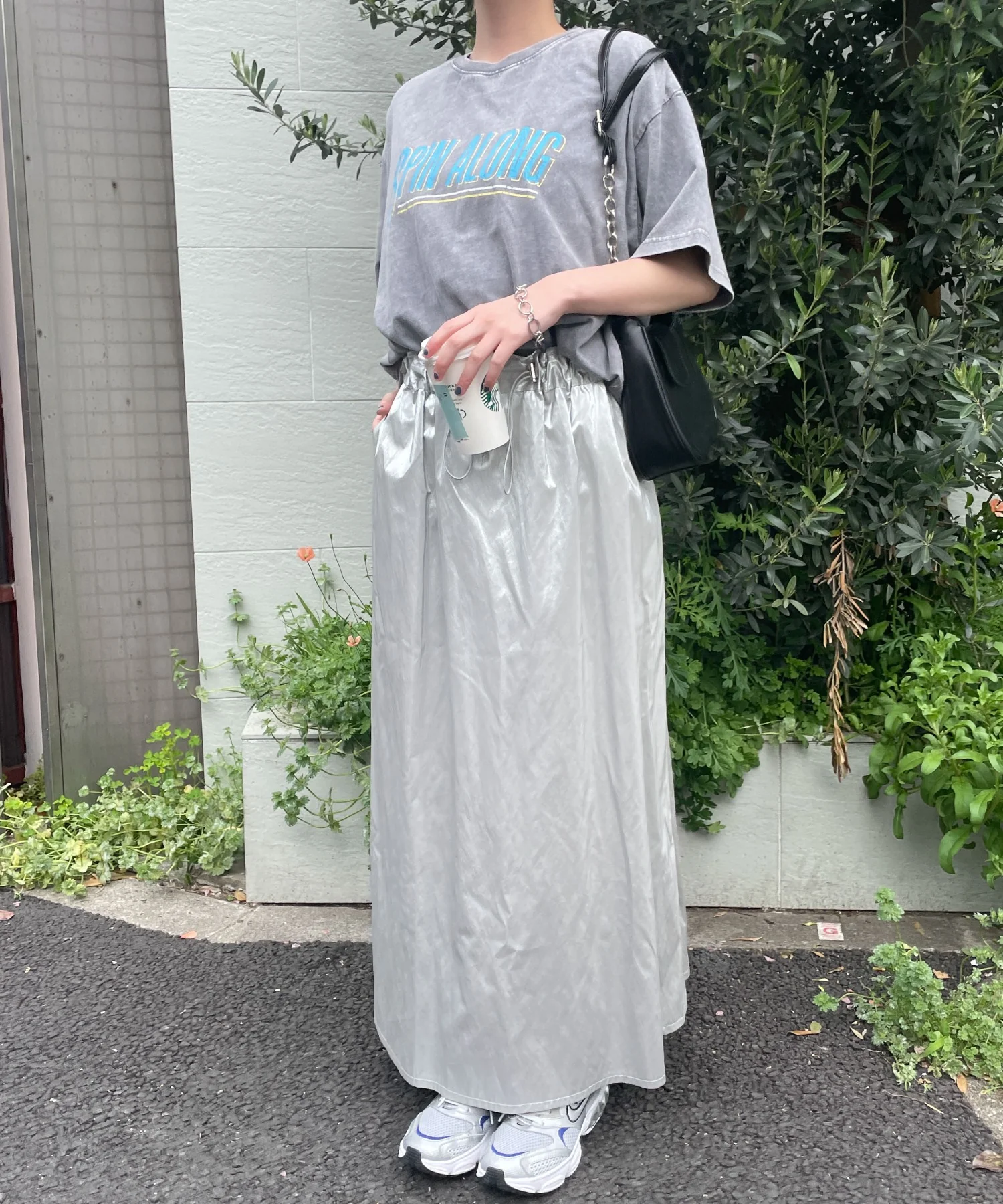 ヴィンテージウォッシュグラフィックTシャツ - Image 19