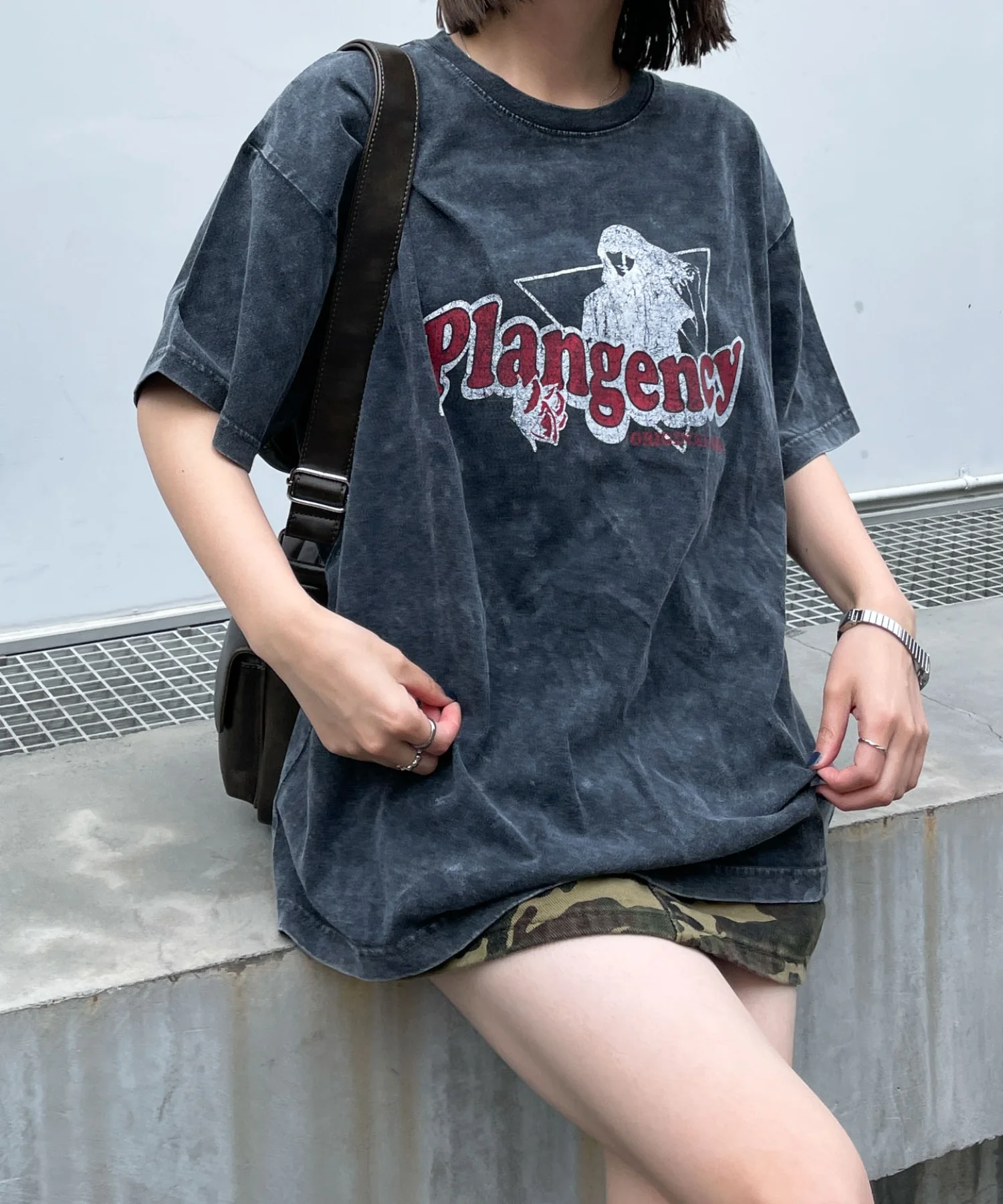 ヴィンテージウォッシュグラフィックTシャツ - Image 28