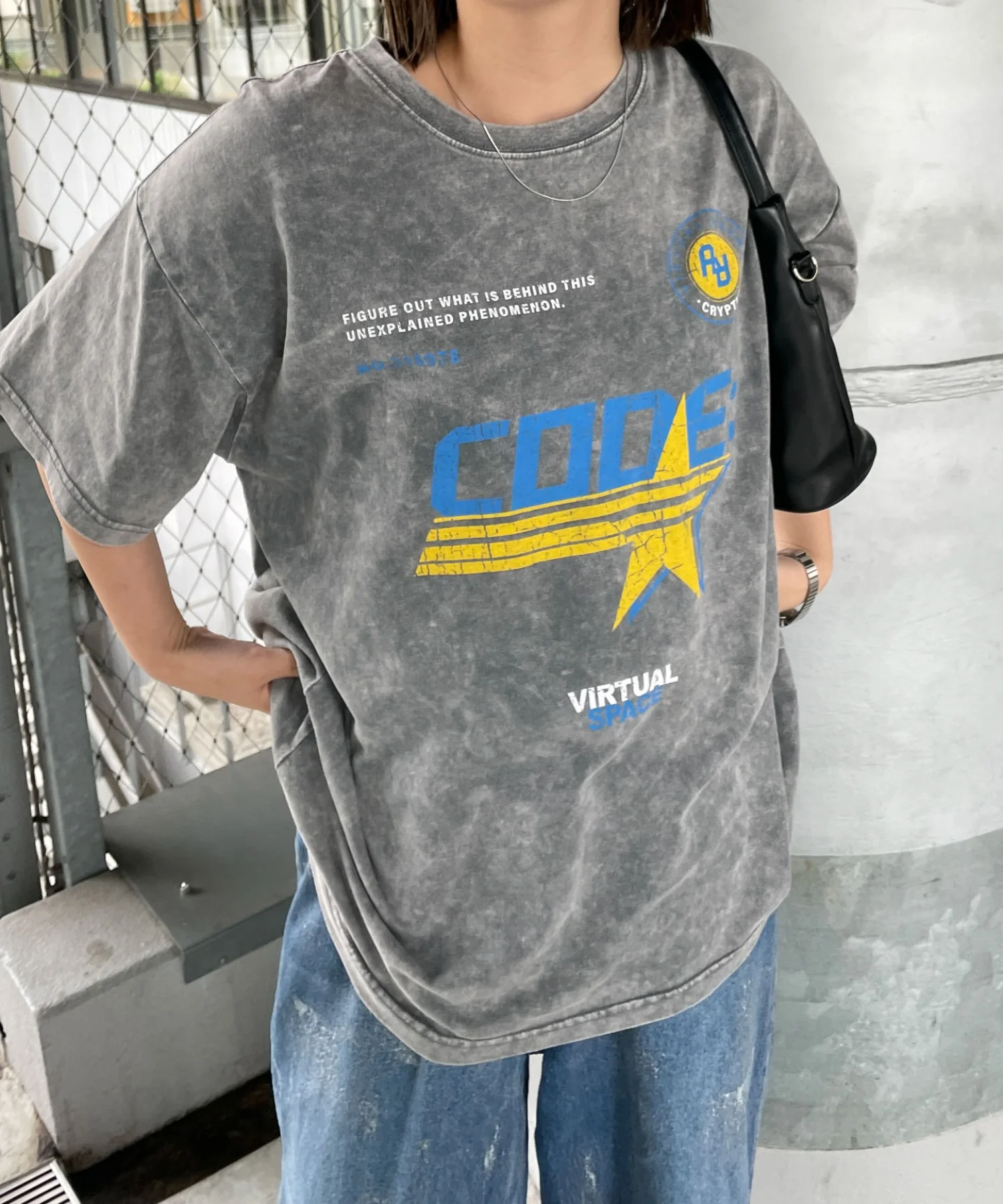 ヴィンテージウォッシュグラフィックTシャツ - Image 4