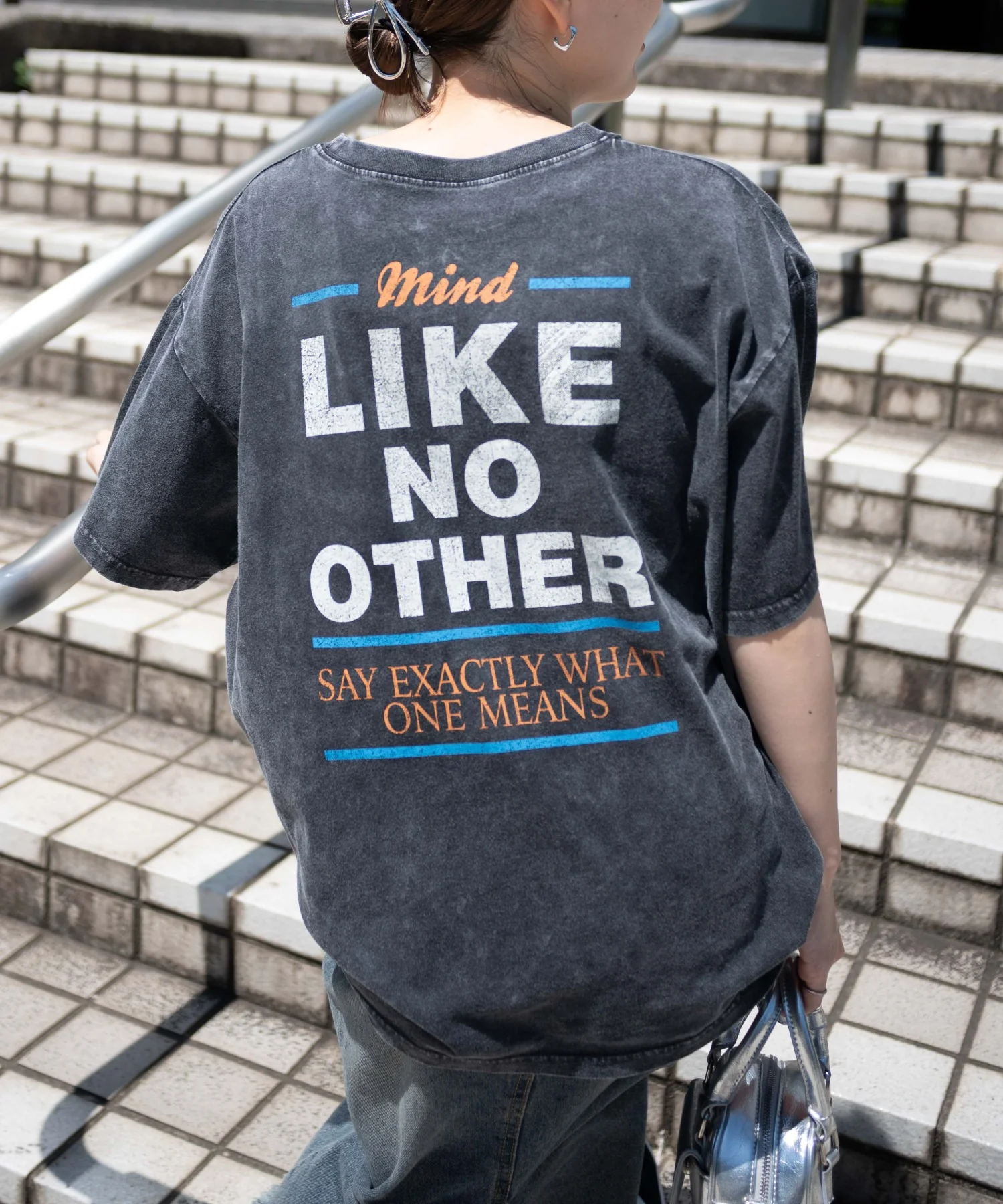 ヴィンテージウォッシュグラフィックTシャツ - Image 43