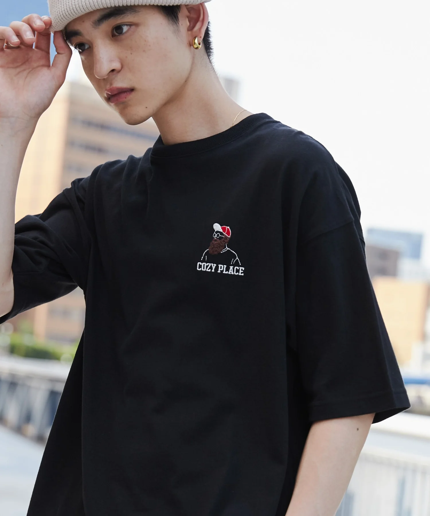 ヒゲサガラ刺繍Tシャツ - Image 16