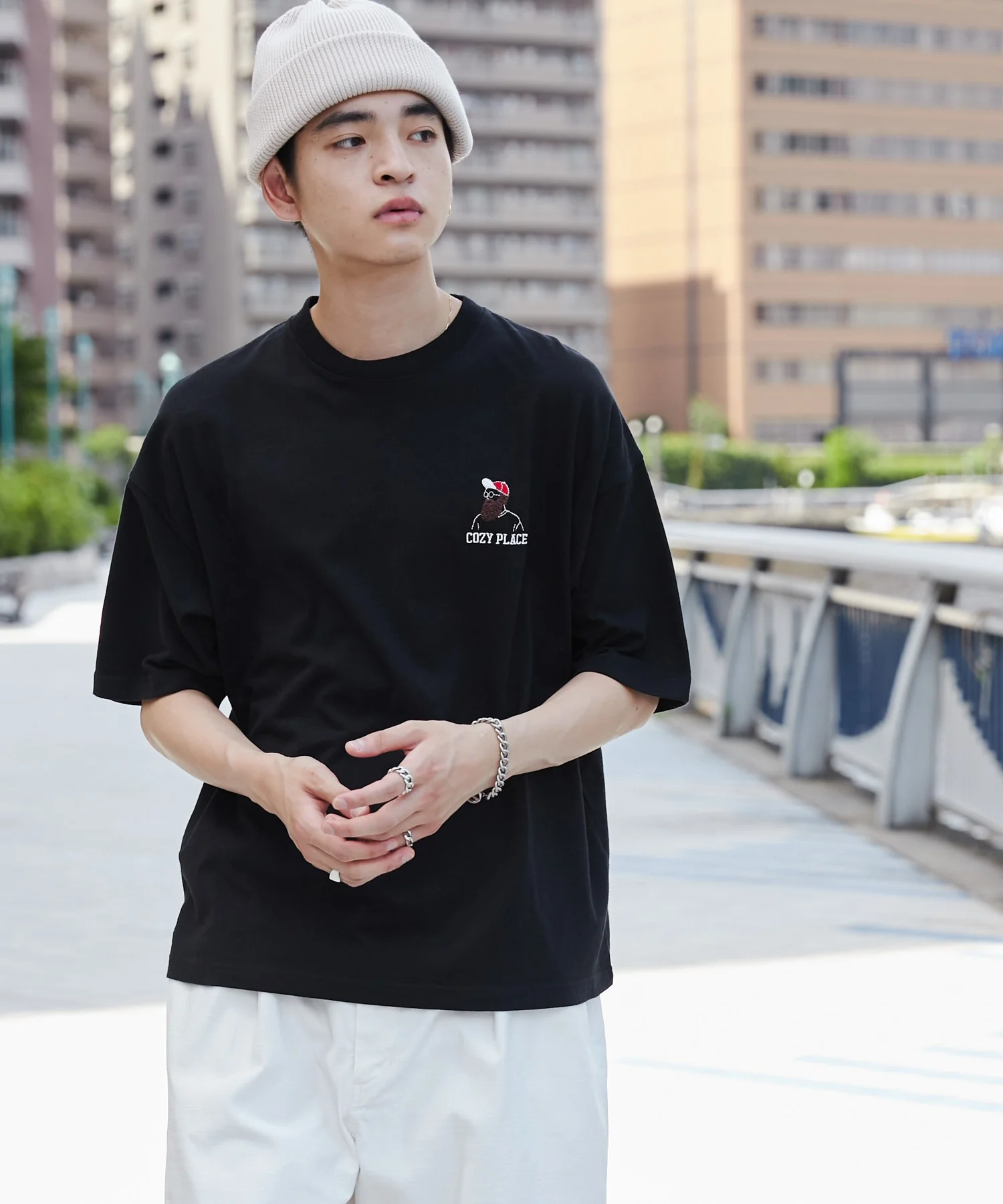 ヒゲサガラ刺繍Tシャツ - Image 19