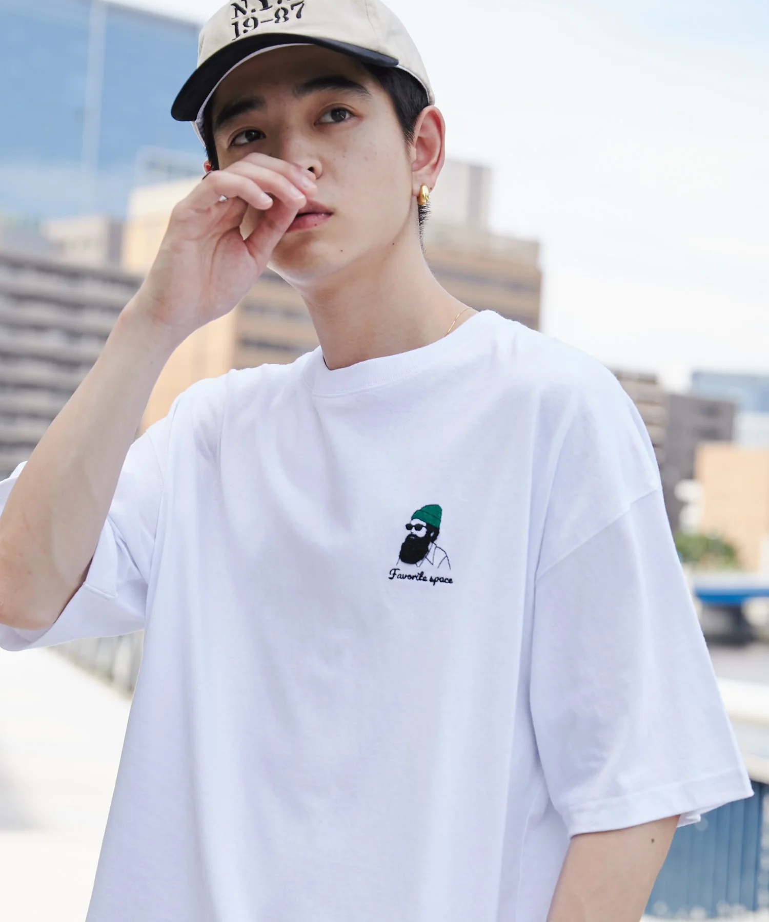ヒゲサガラ刺繍Tシャツ - Image 2
