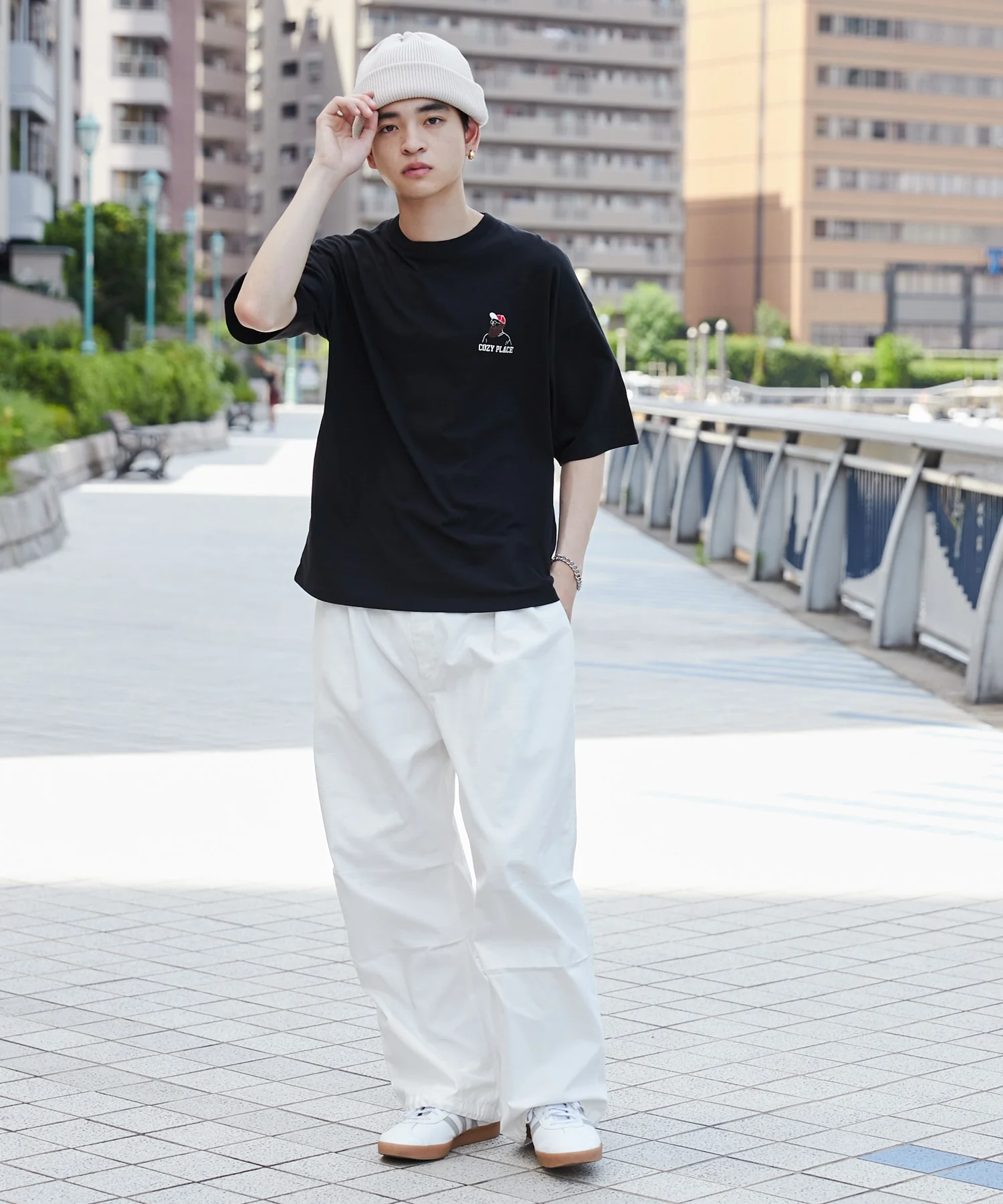 ヒゲサガラ刺繍Tシャツ - Image 6