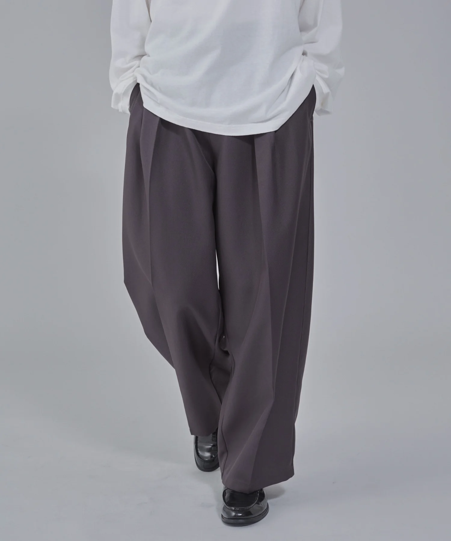 ワイドストレートスラックス - Image 2
