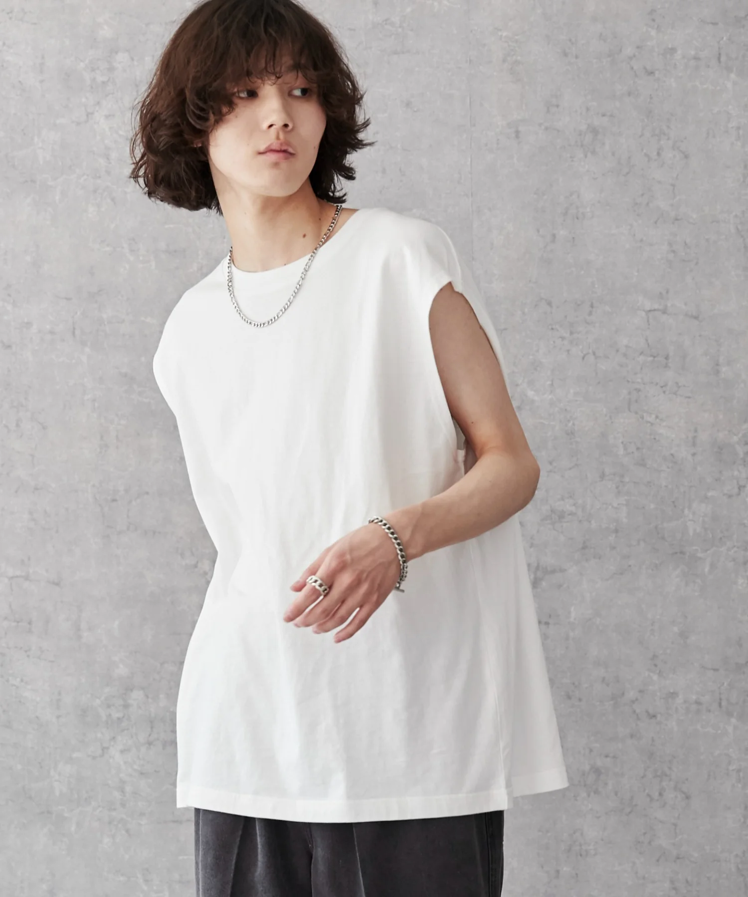 スリーブレスコットンT - Image 32