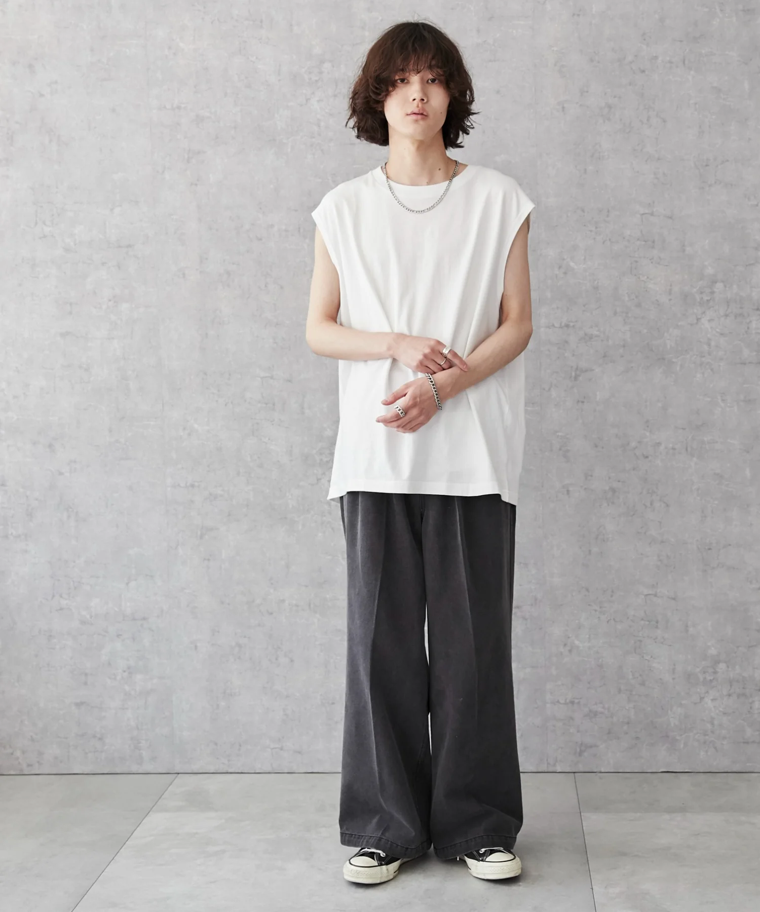 スリーブレスコットンT - Image 33