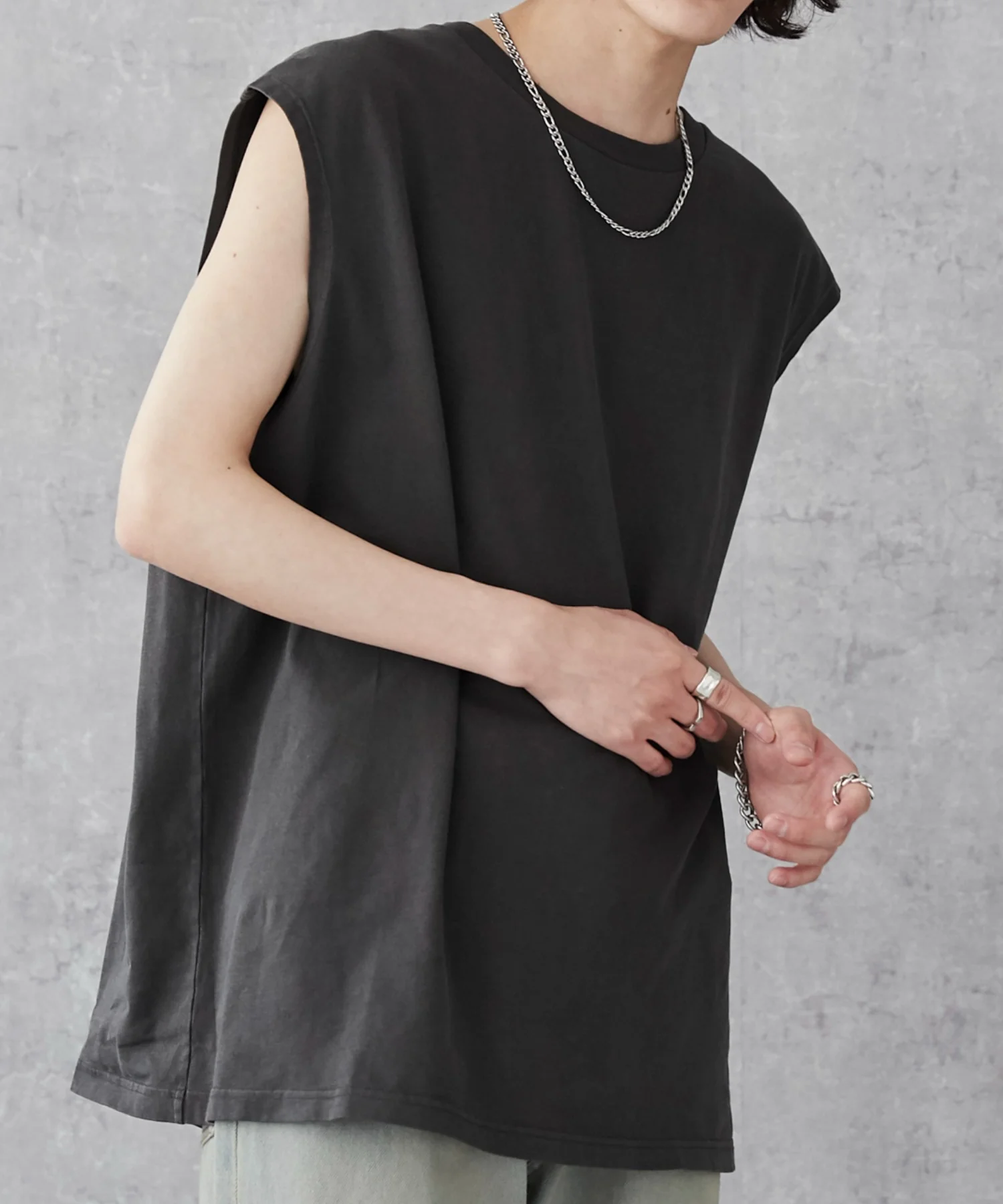 スリーブレスコットンT - Image 4
